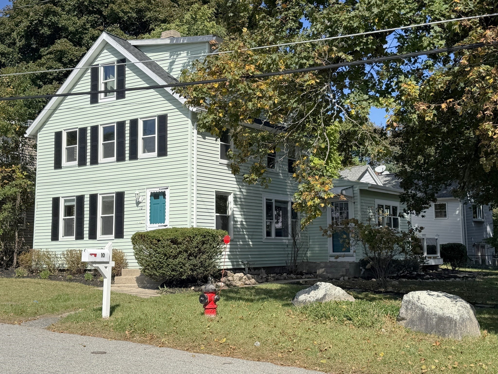 10 Metropolitan Ave — photo