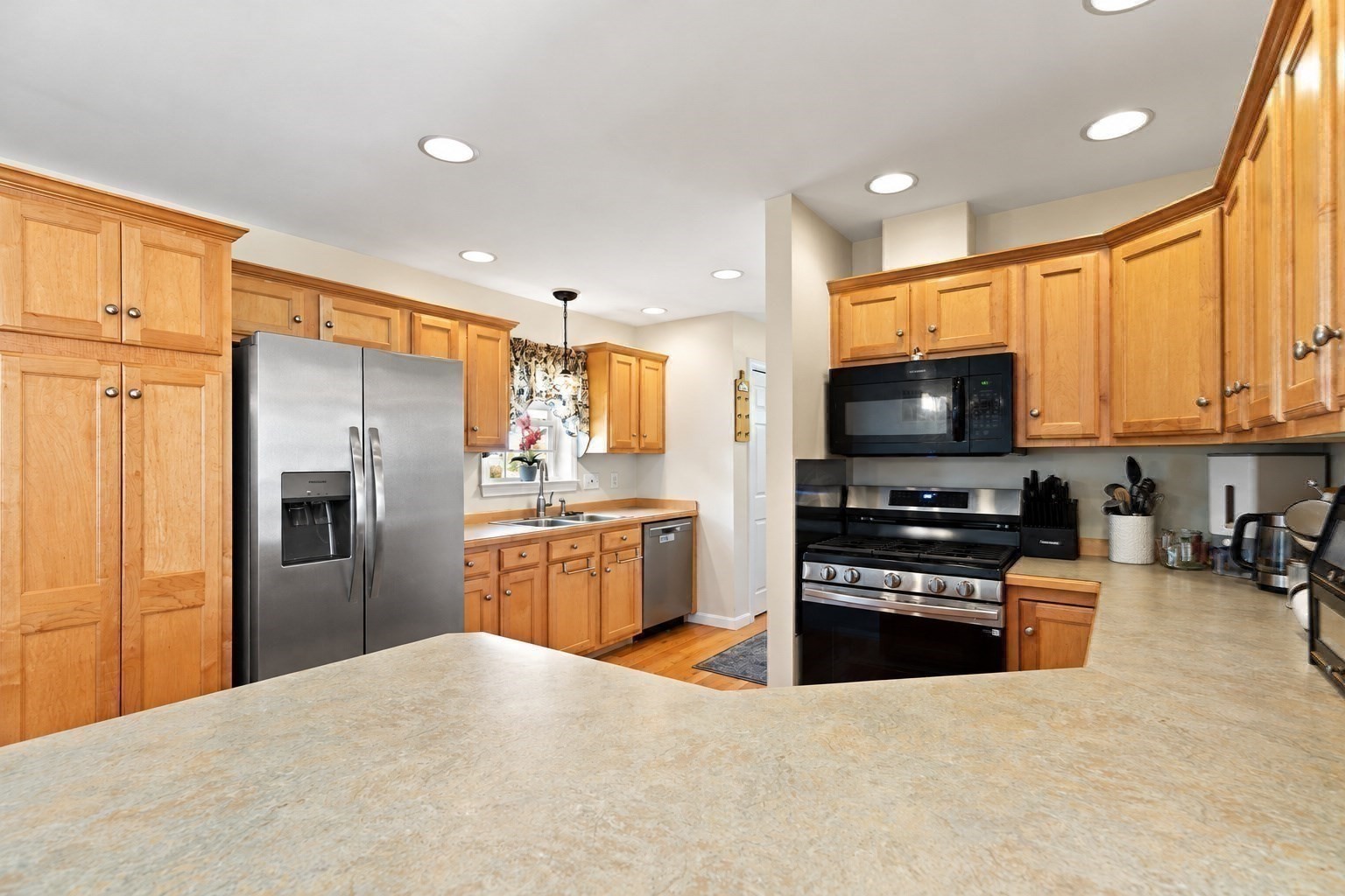 21 Hemlock Dr #21 — photo
