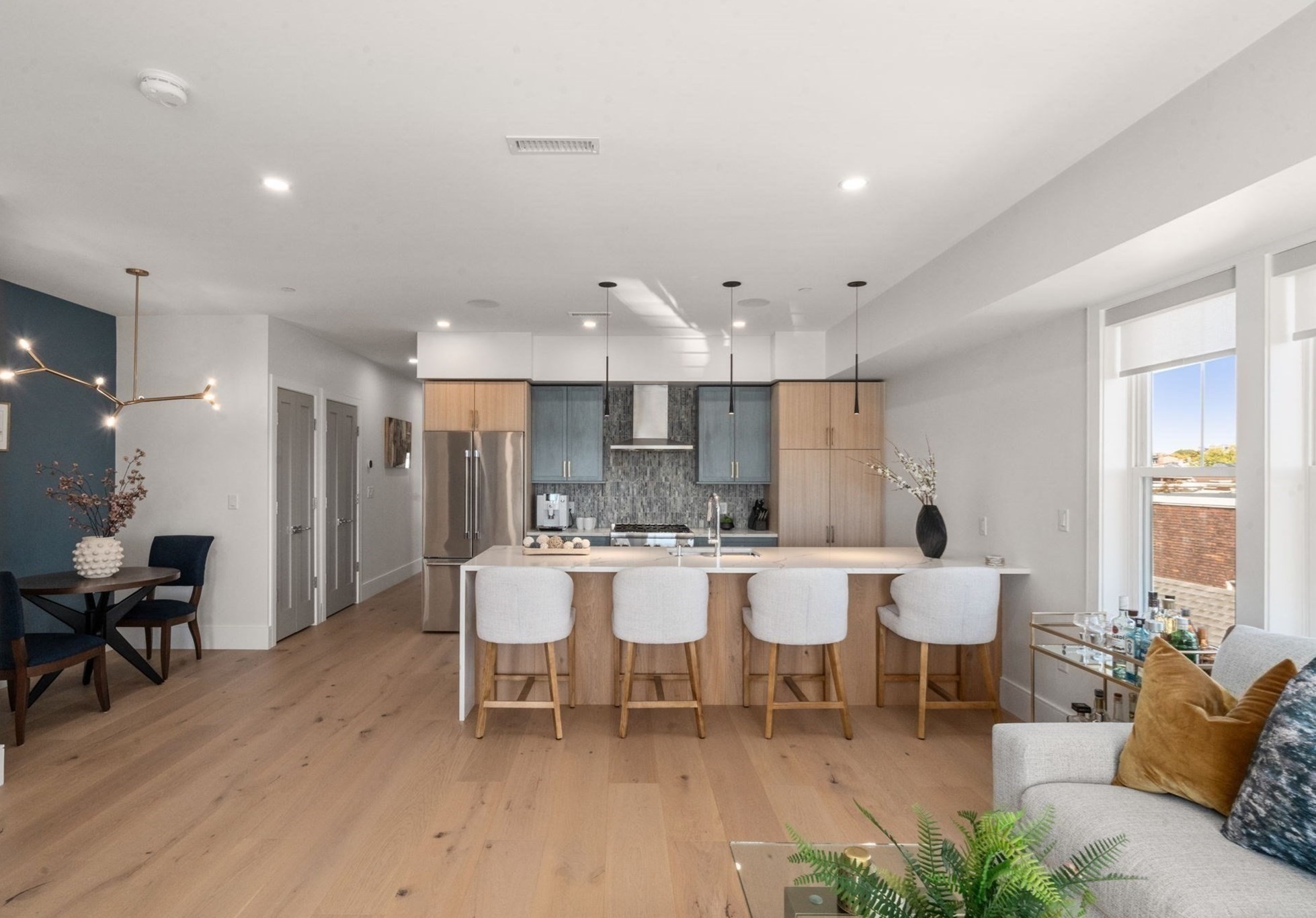 527 East 7th Street Unit Ph7 — photo