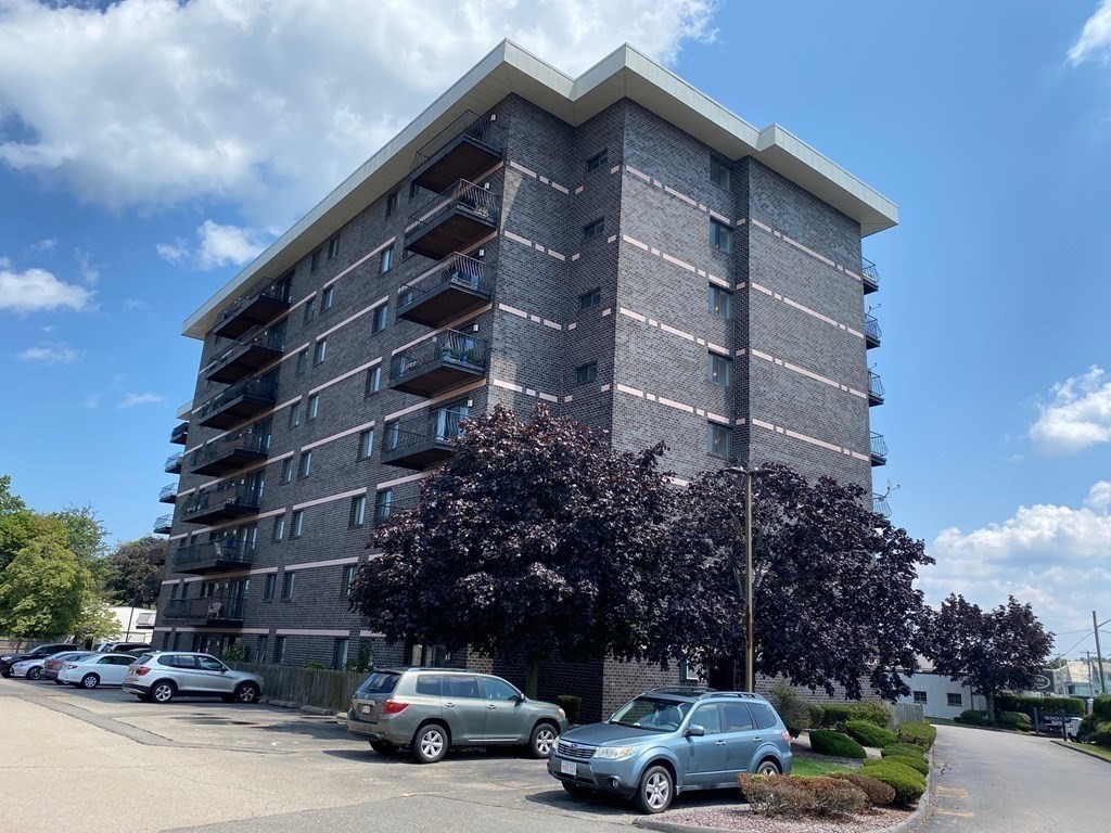 500 Washington St #403 — photo