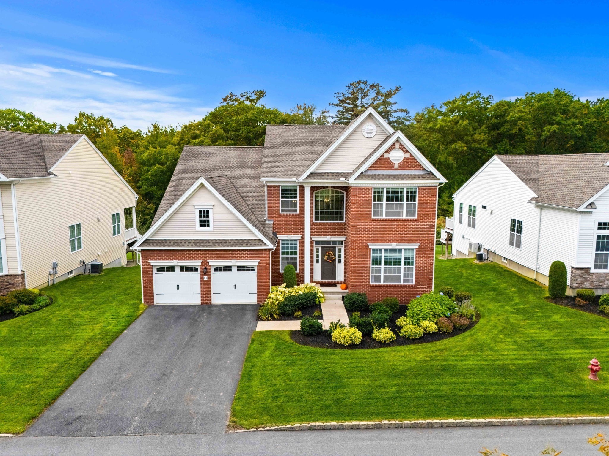 21 Pine Tree Dr #21 — photo