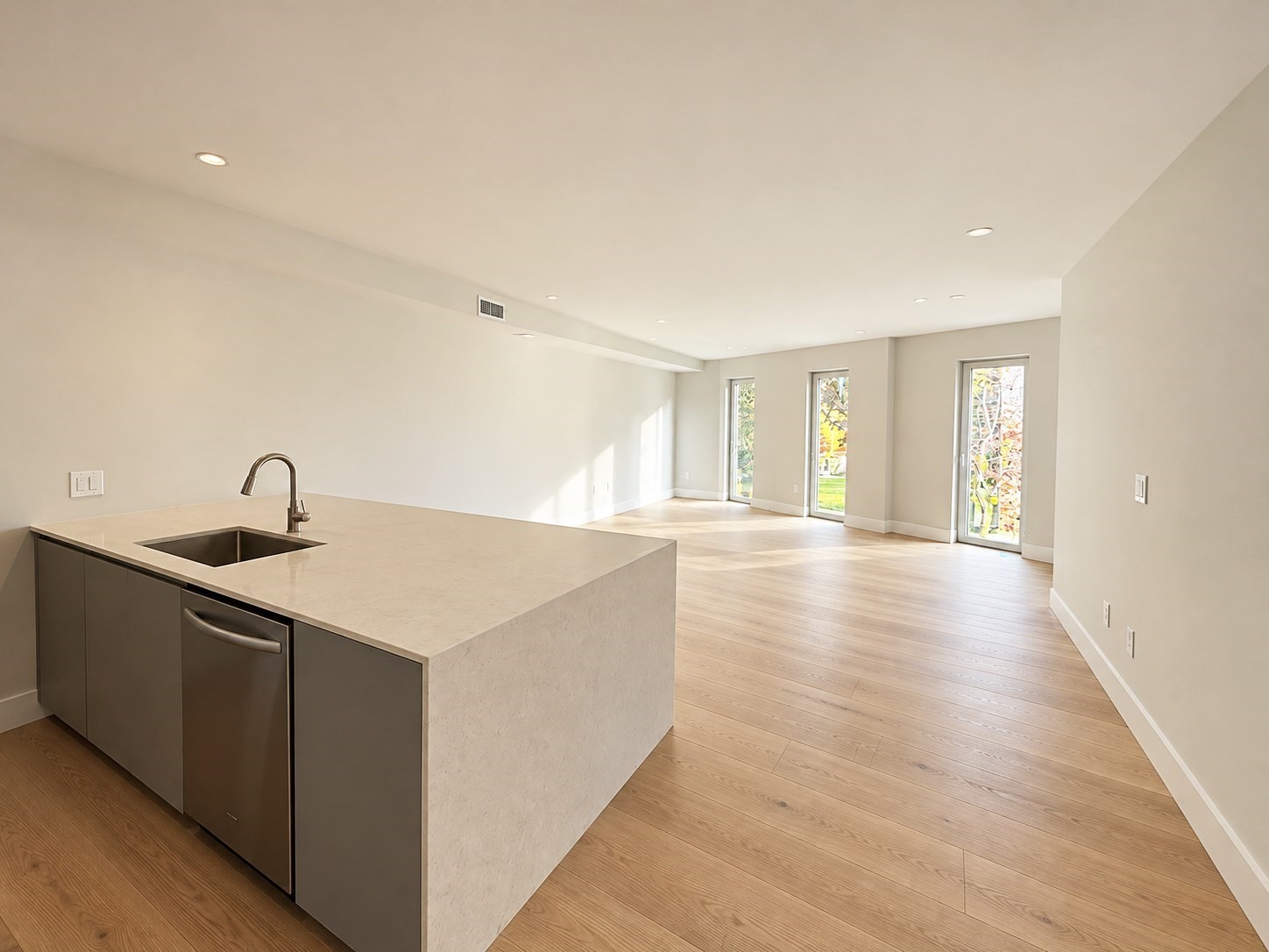 27 Kenilworth St #6 — photo