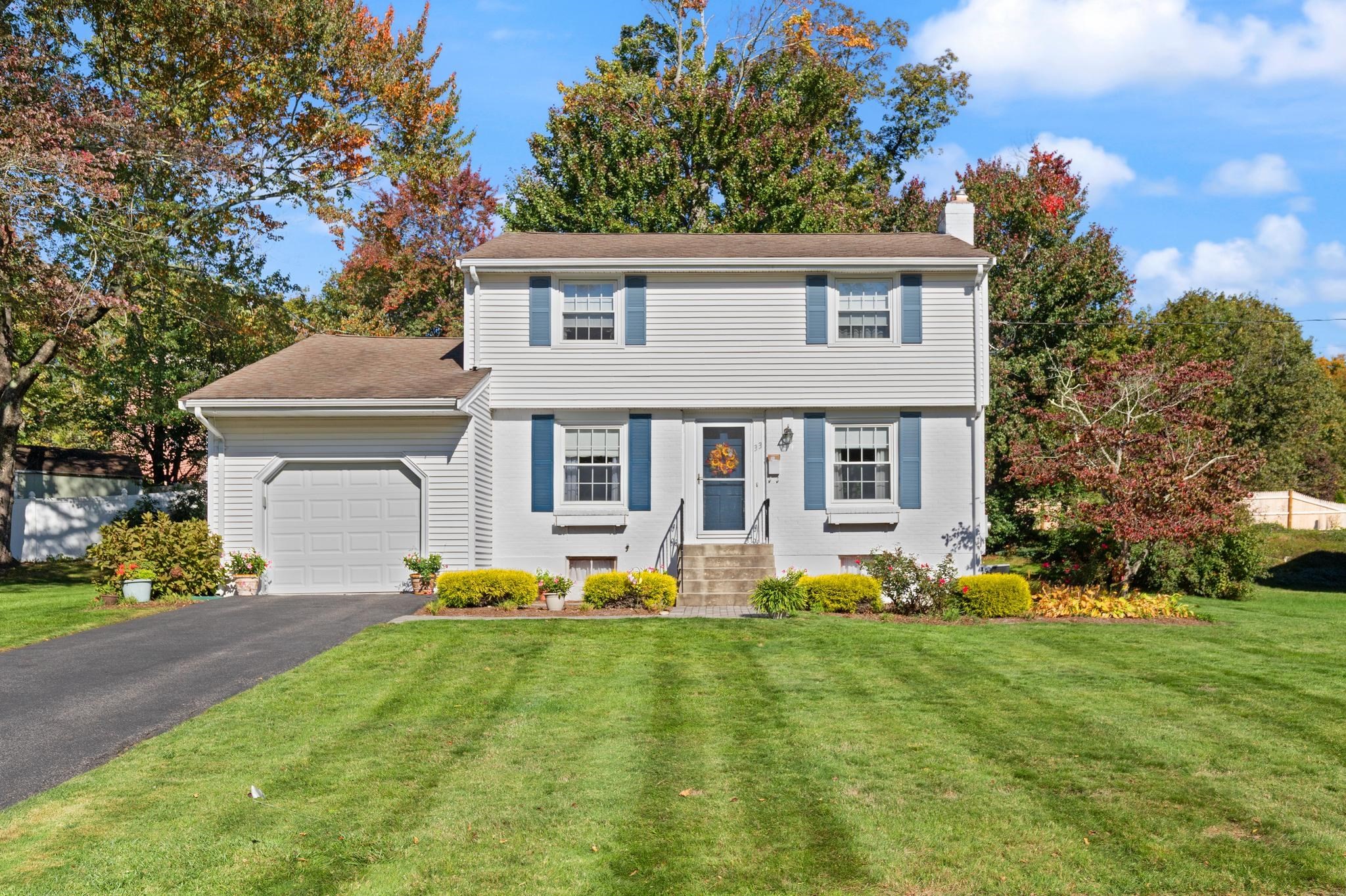 33 Arcadia Rd — photo