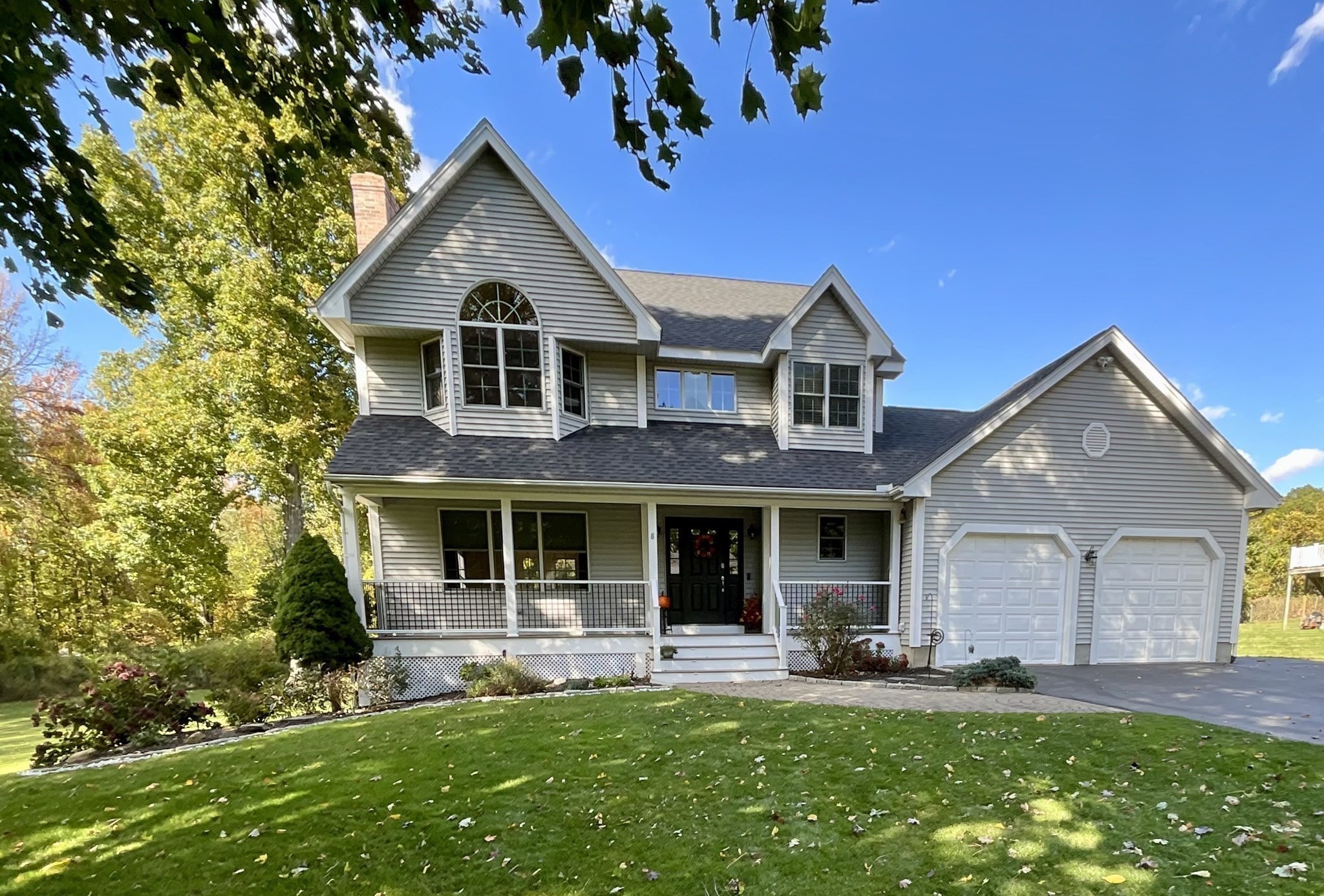 8 Anderson Ln — photo
