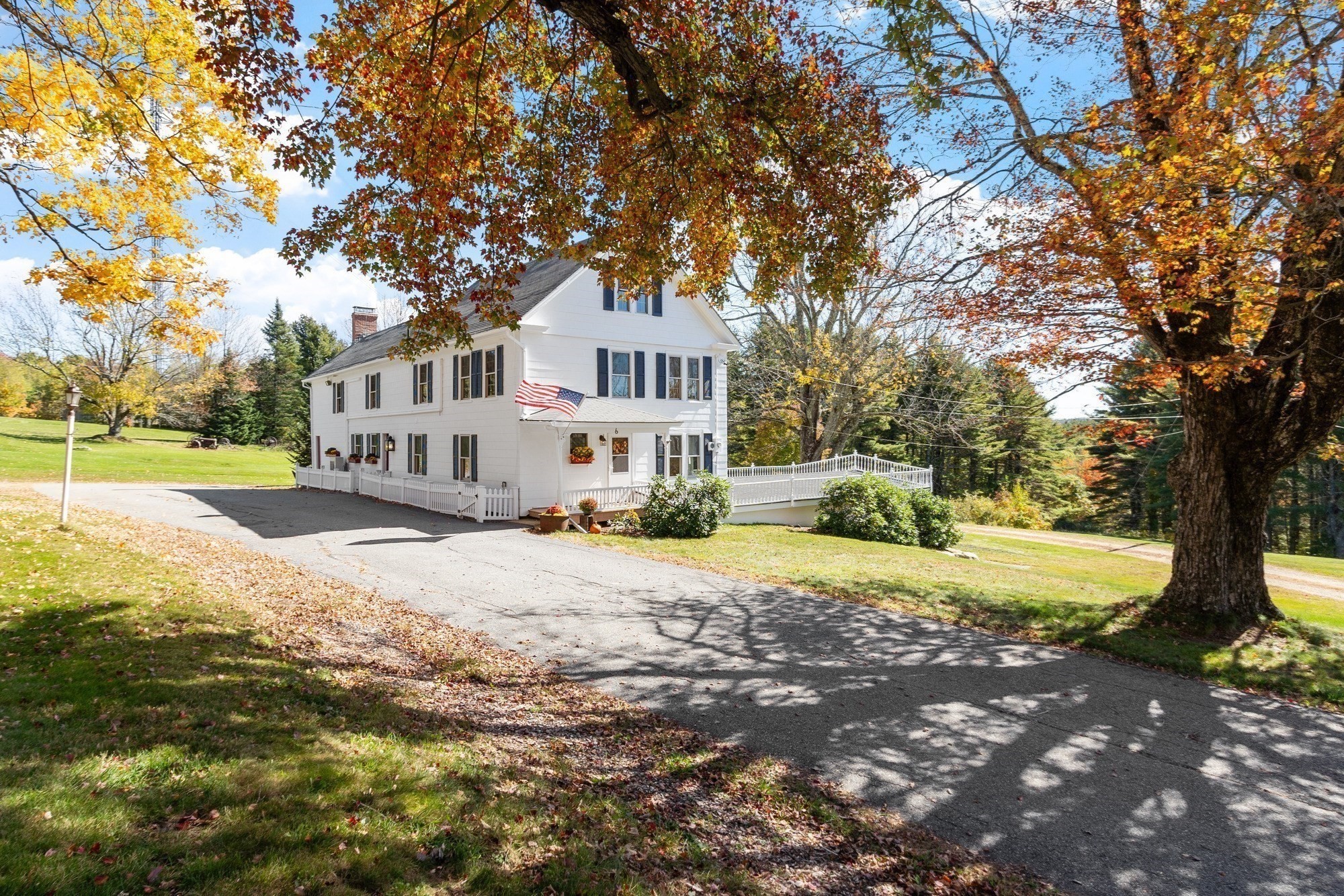 6 Weaver Fram Rd — photo