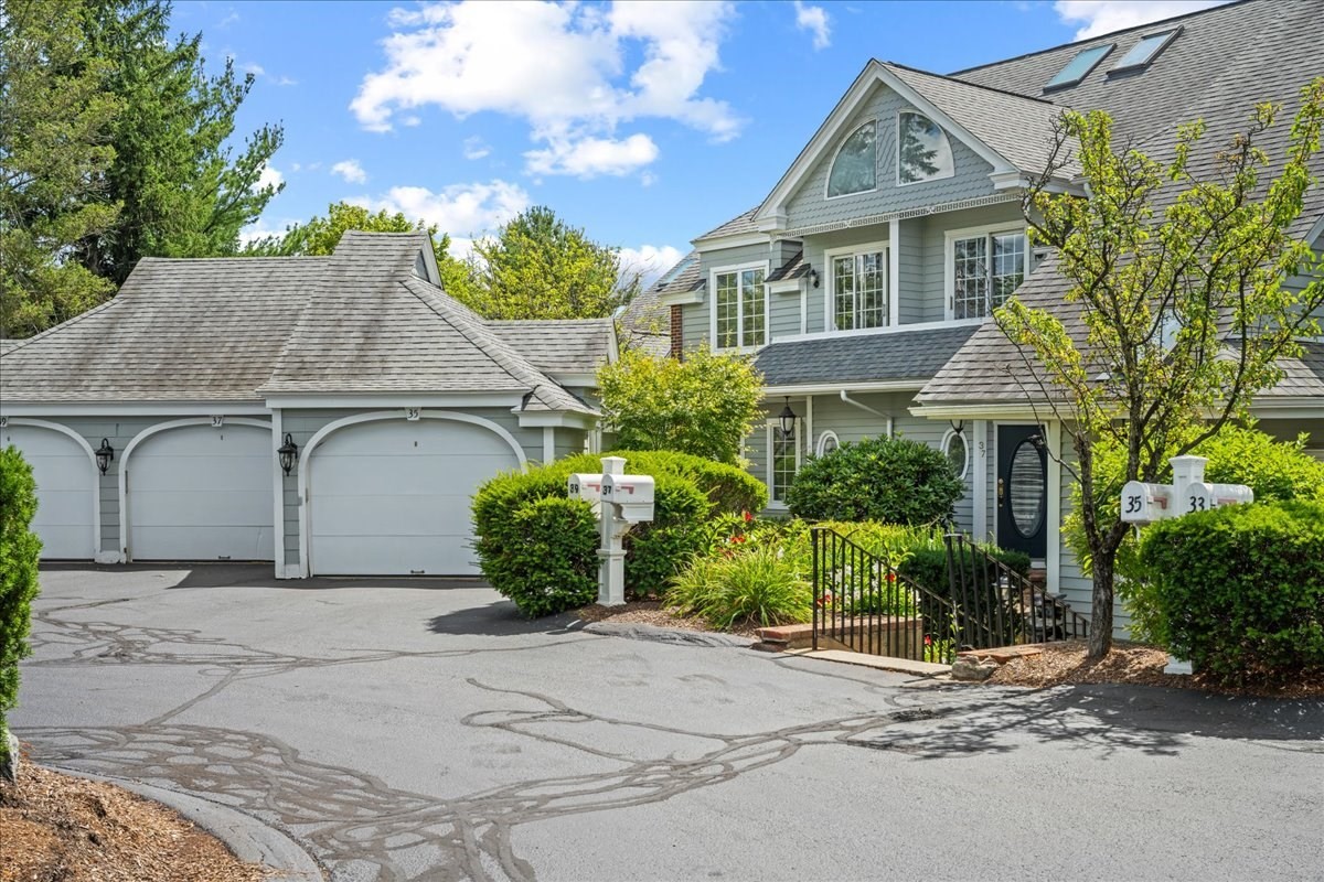 37 Eastern Point Dr #35 — photo
