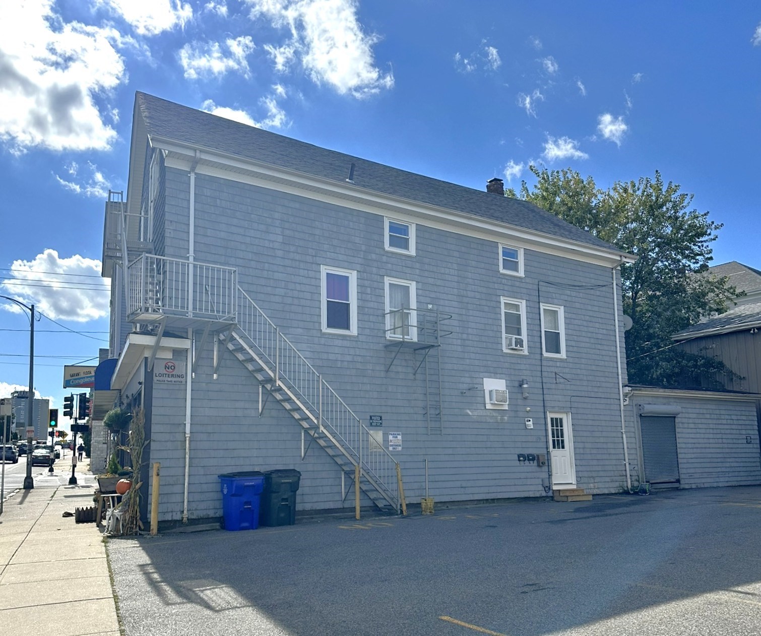1791 S Main #3 — photo