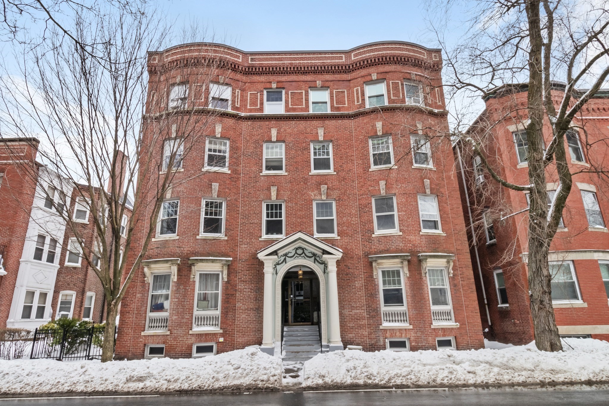 20 Winchester St #6 — photo