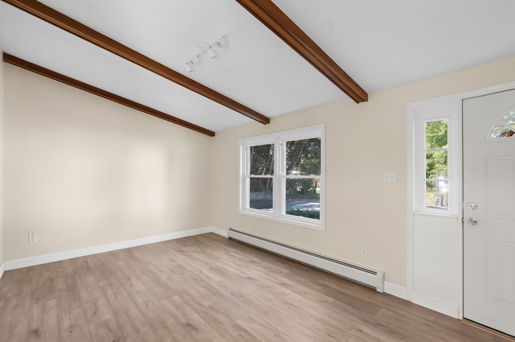 150 Everett Avenue, Athol, MA 01331 — photo 3