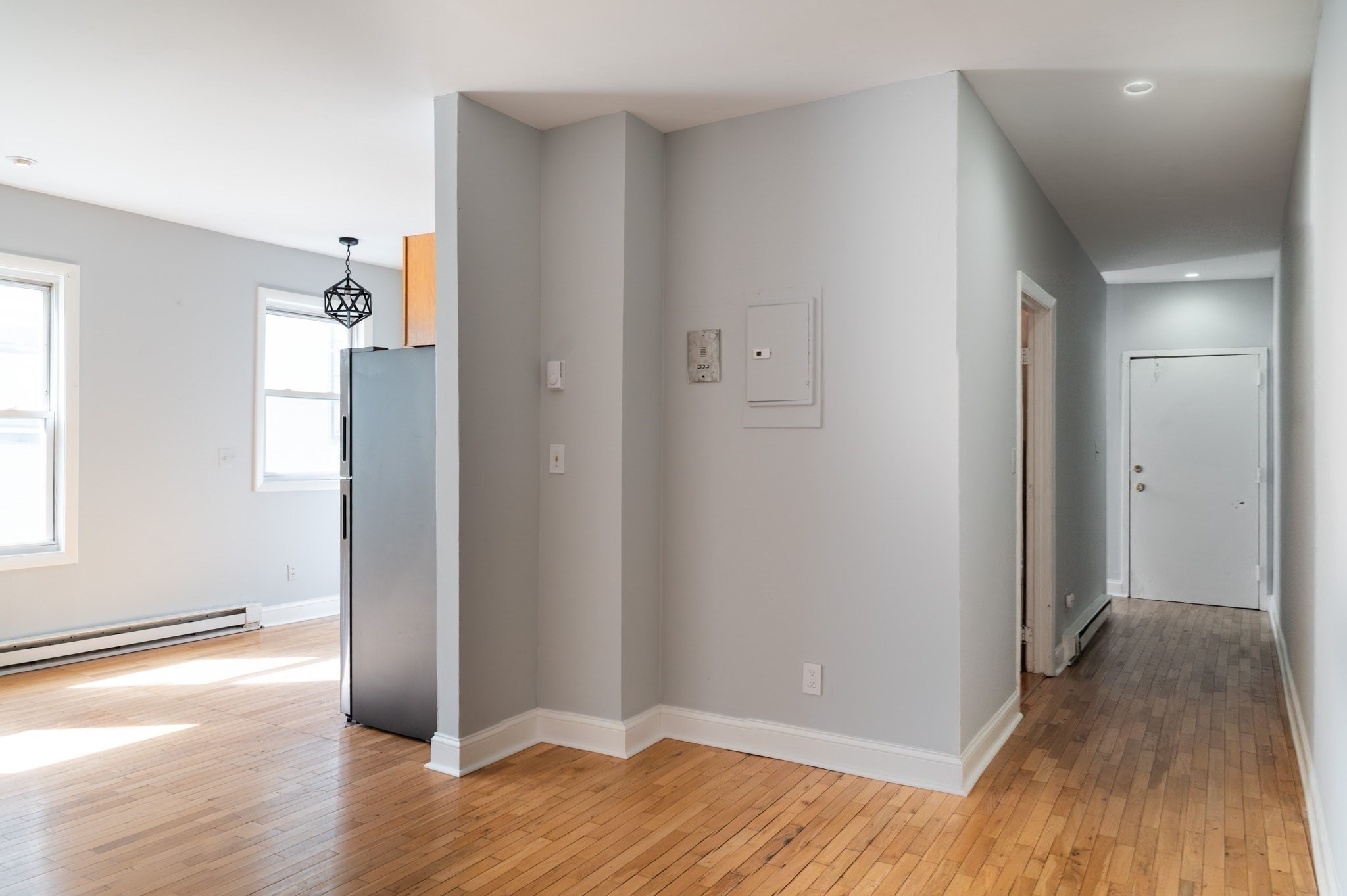 5 Sutton St #3a — photo