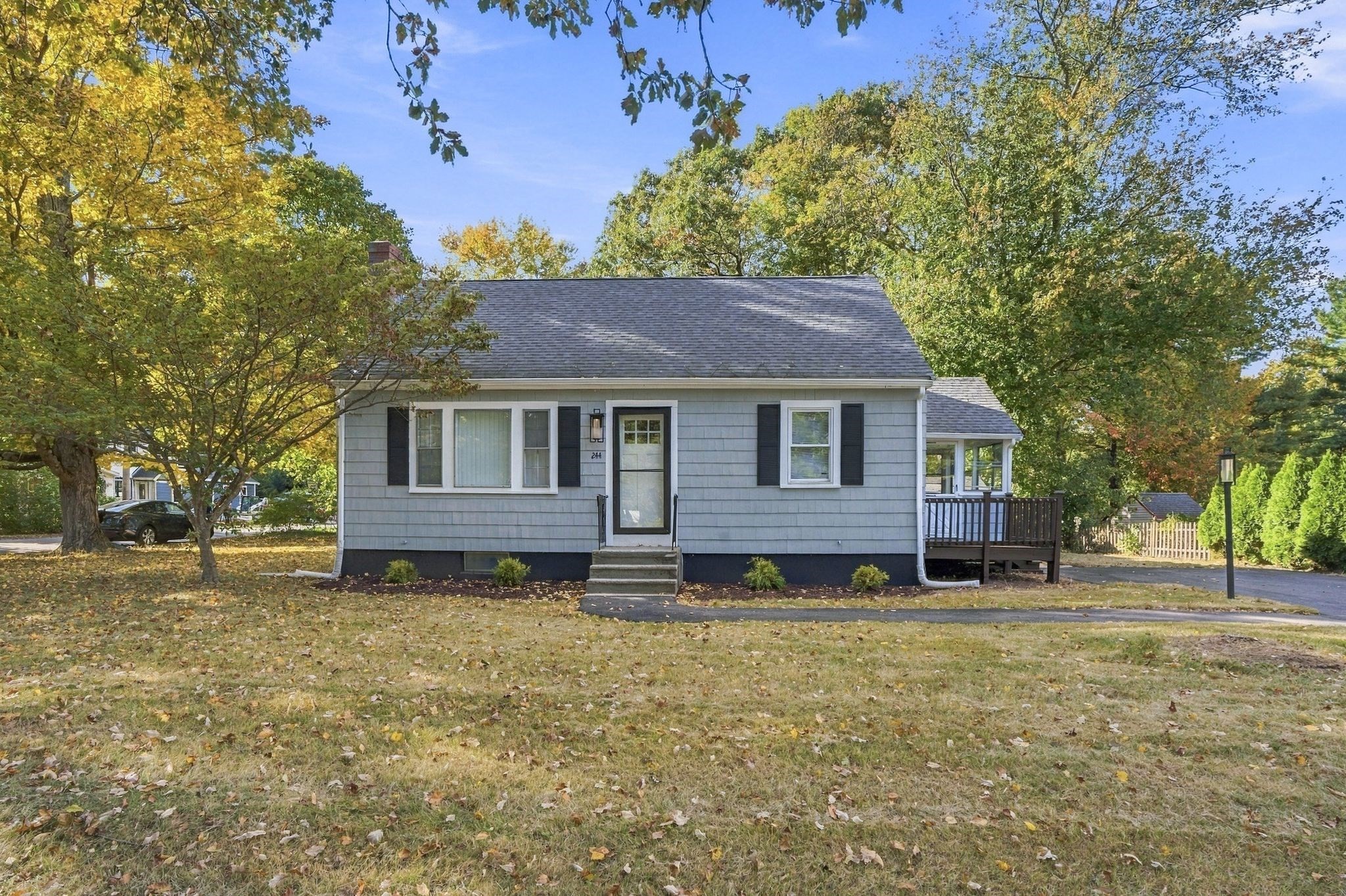 244 Mechanic St — photo