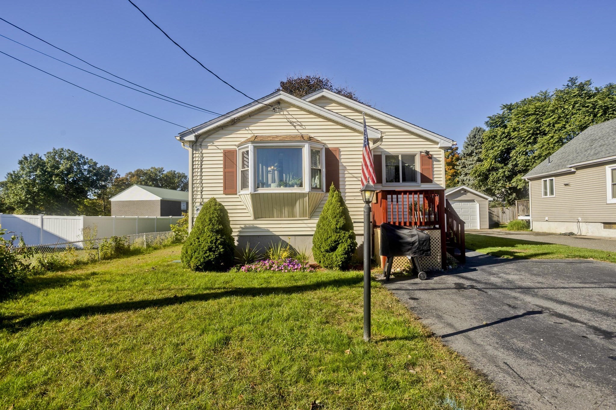 20 Meadow Ave — photo