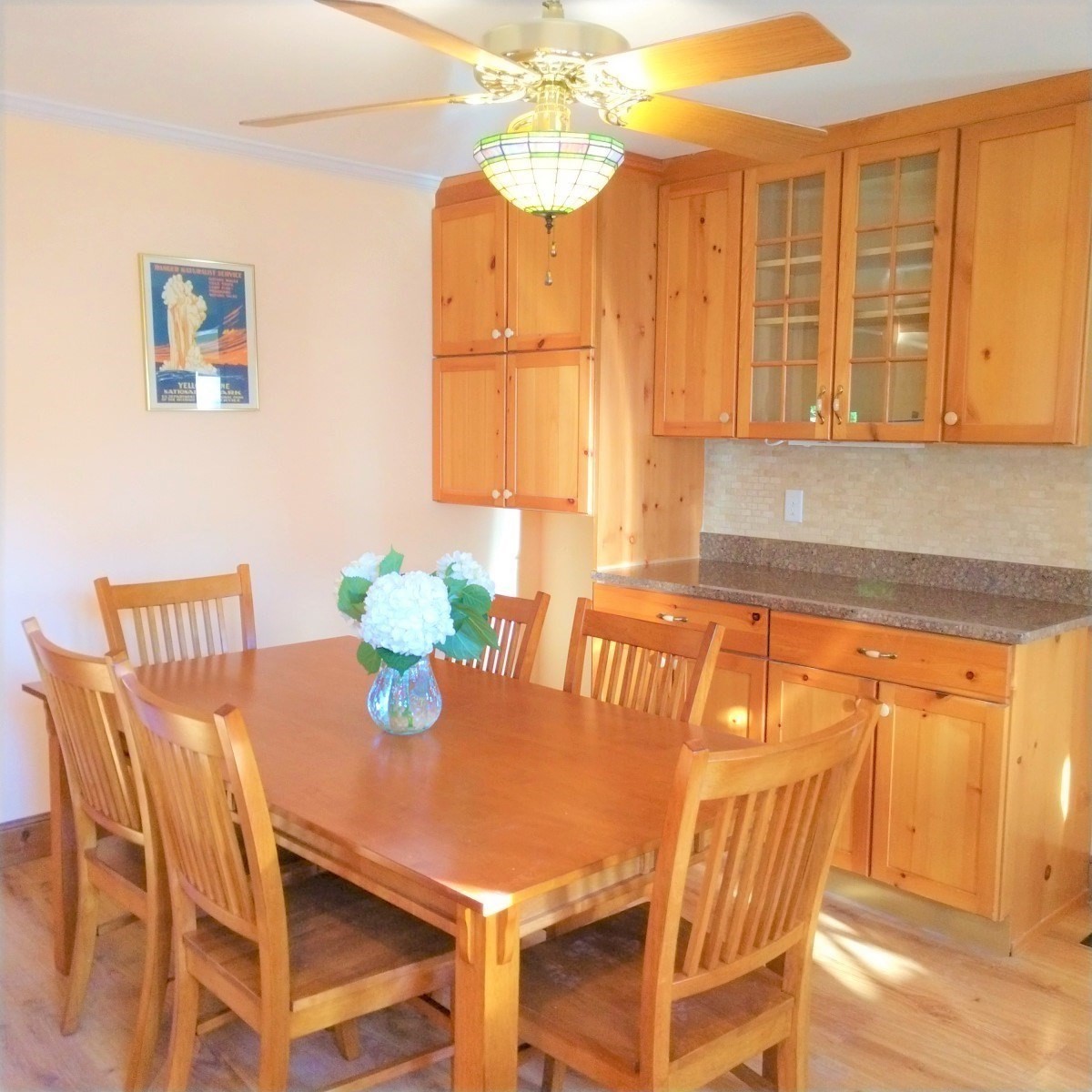 8 Jackson #2, Beverly, MA 01915 — photo 2