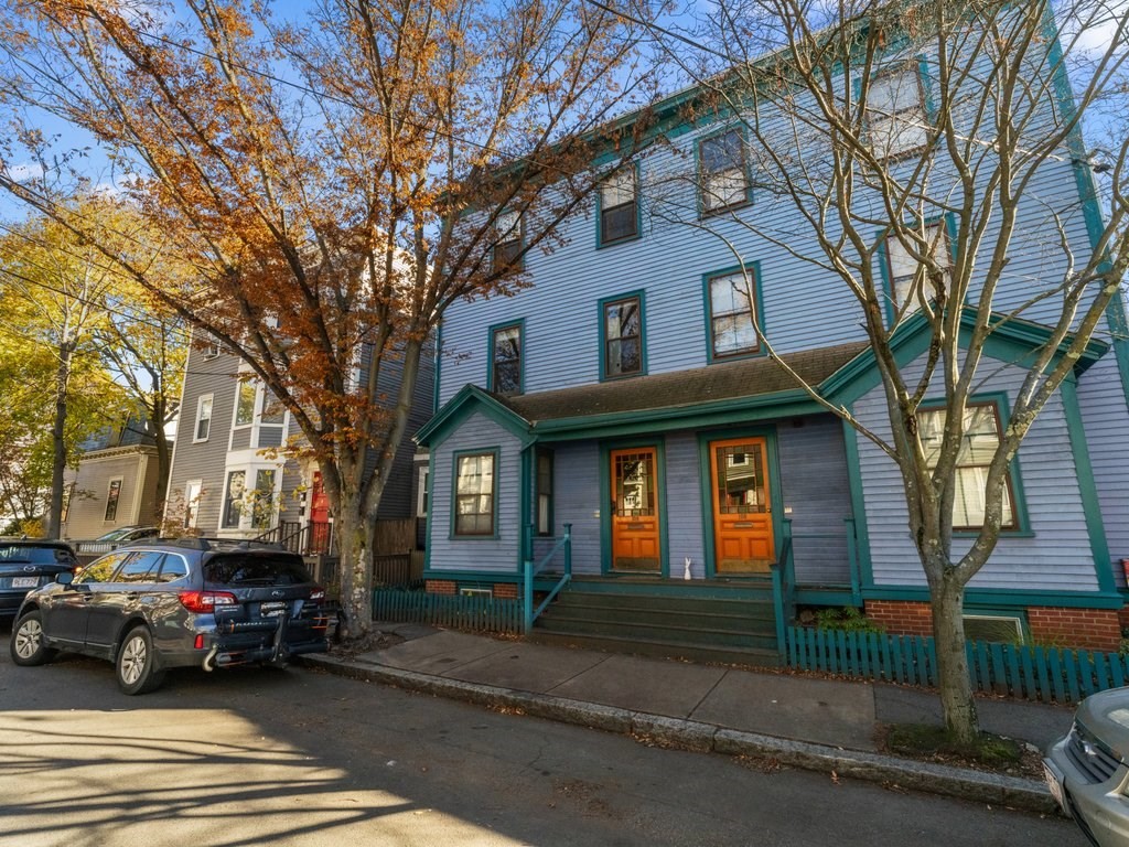 106 Pleasant St #2 — photo