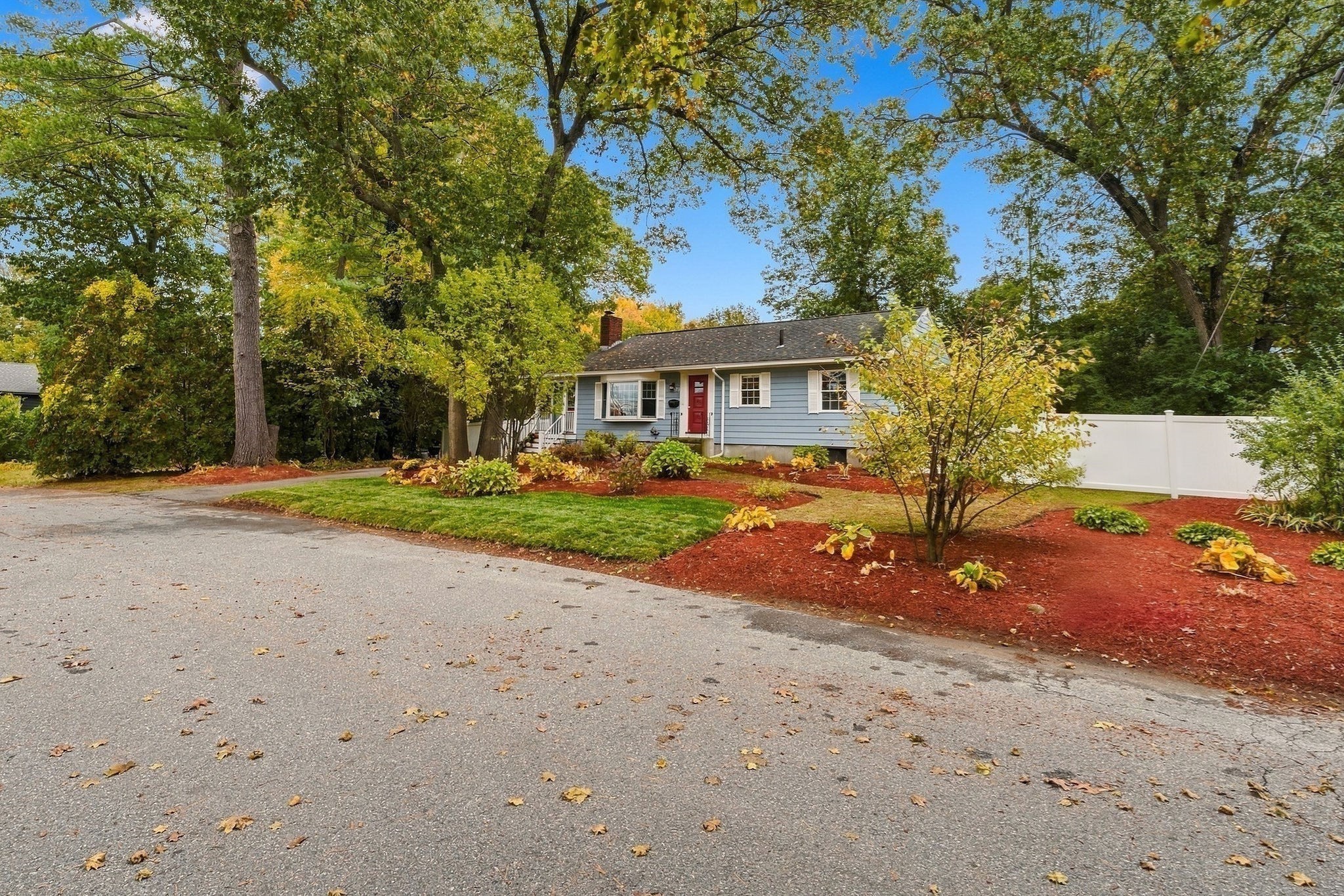 9 Eclipse Avenue, Chelmsford, MA 01824 — photo 3