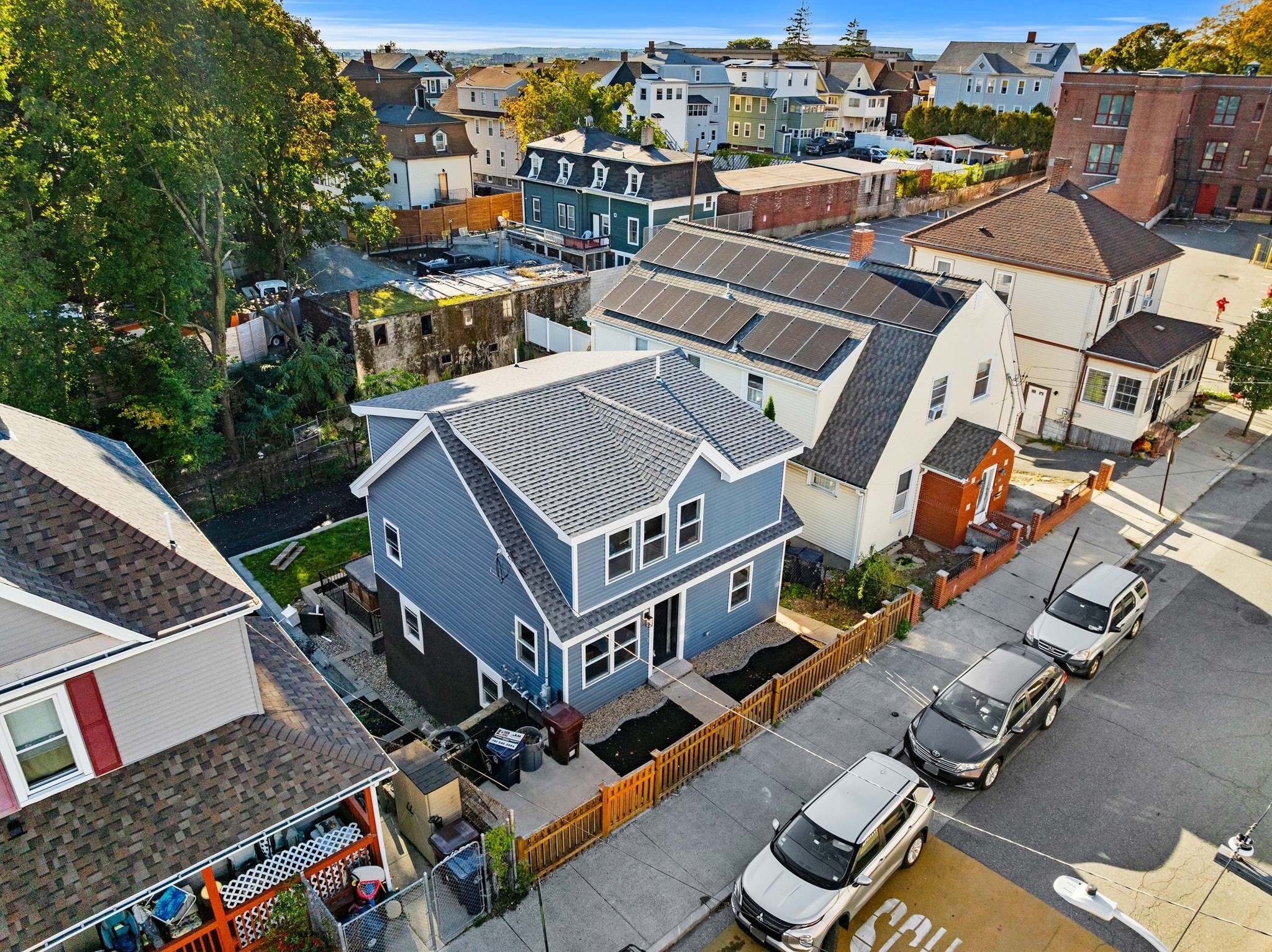 18 Derne, Everett, MA 02149 — photo 2