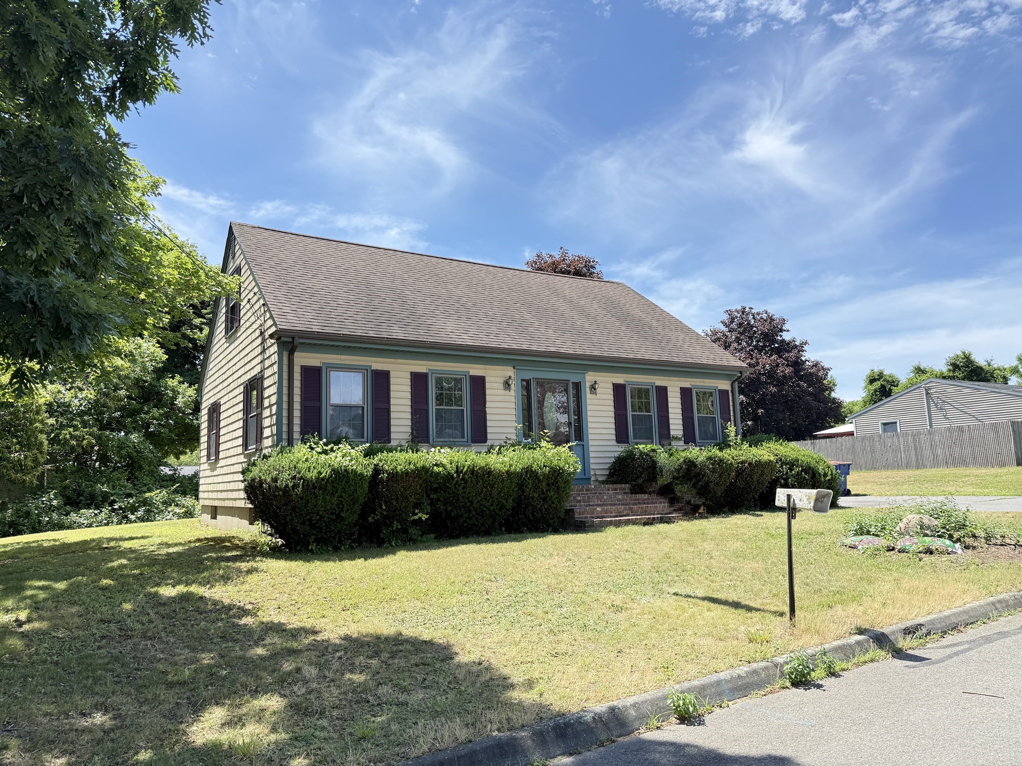 3 Pine Ave — photo