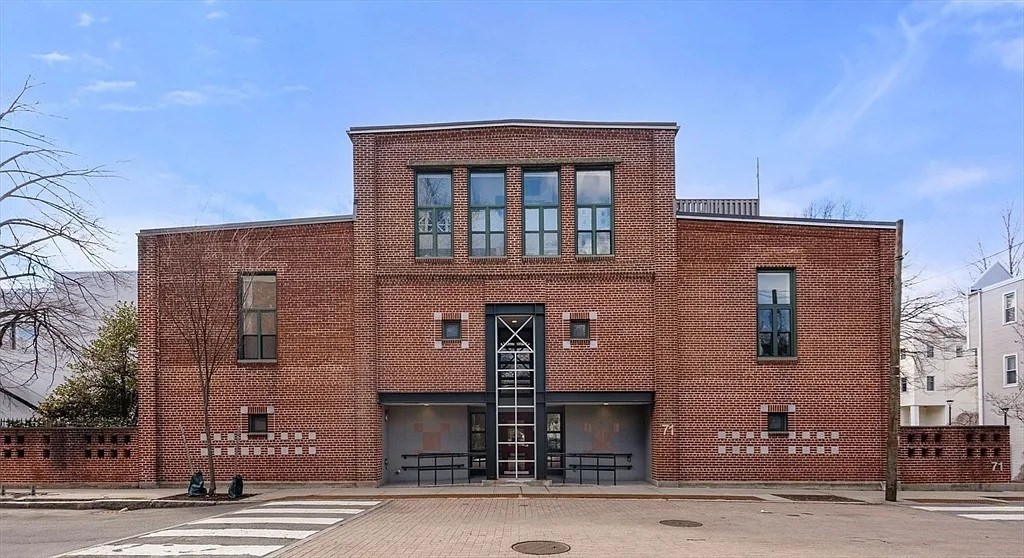71 Fulkerson St #112 — photo