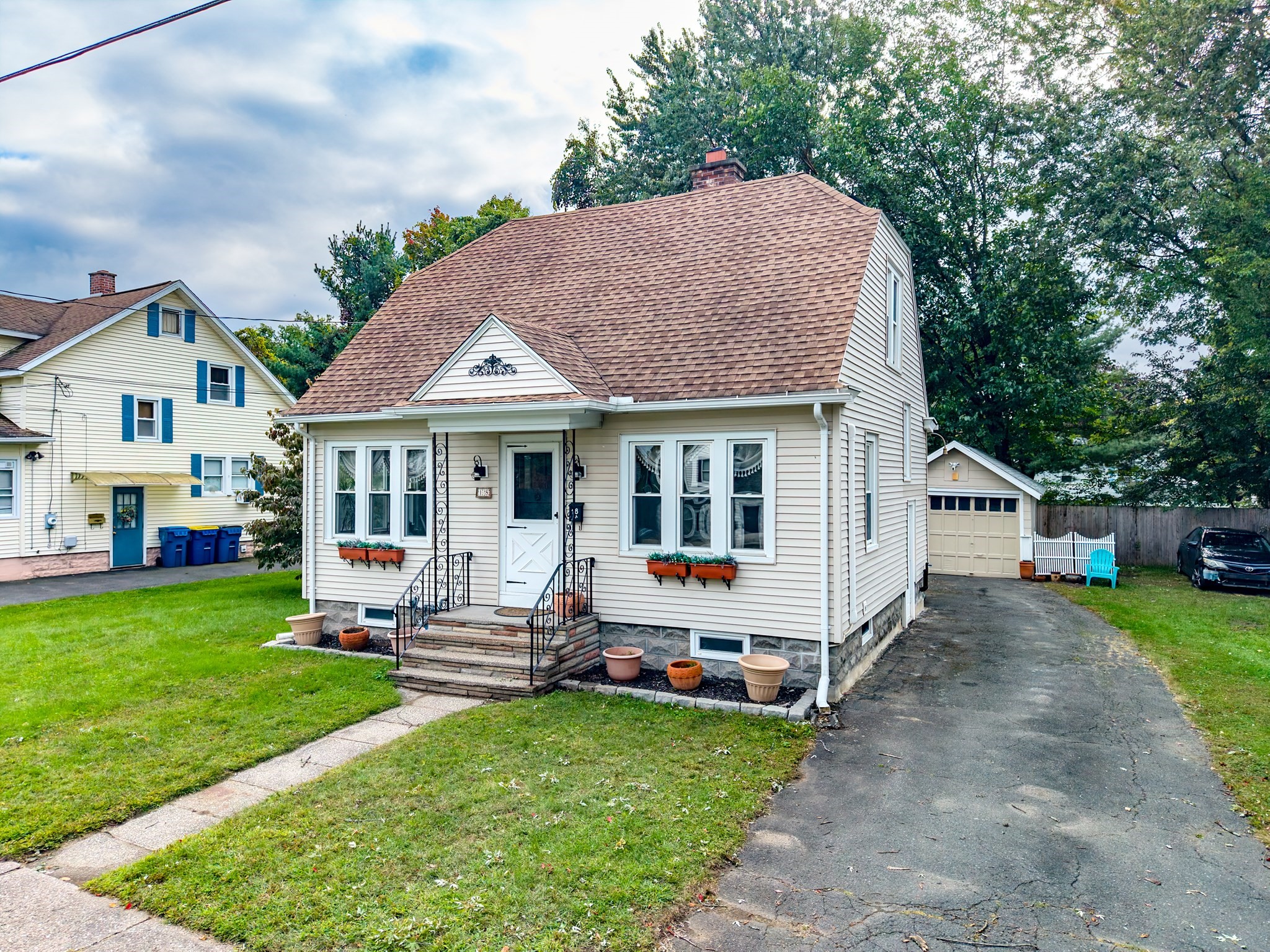 18 Fabyan St — photo