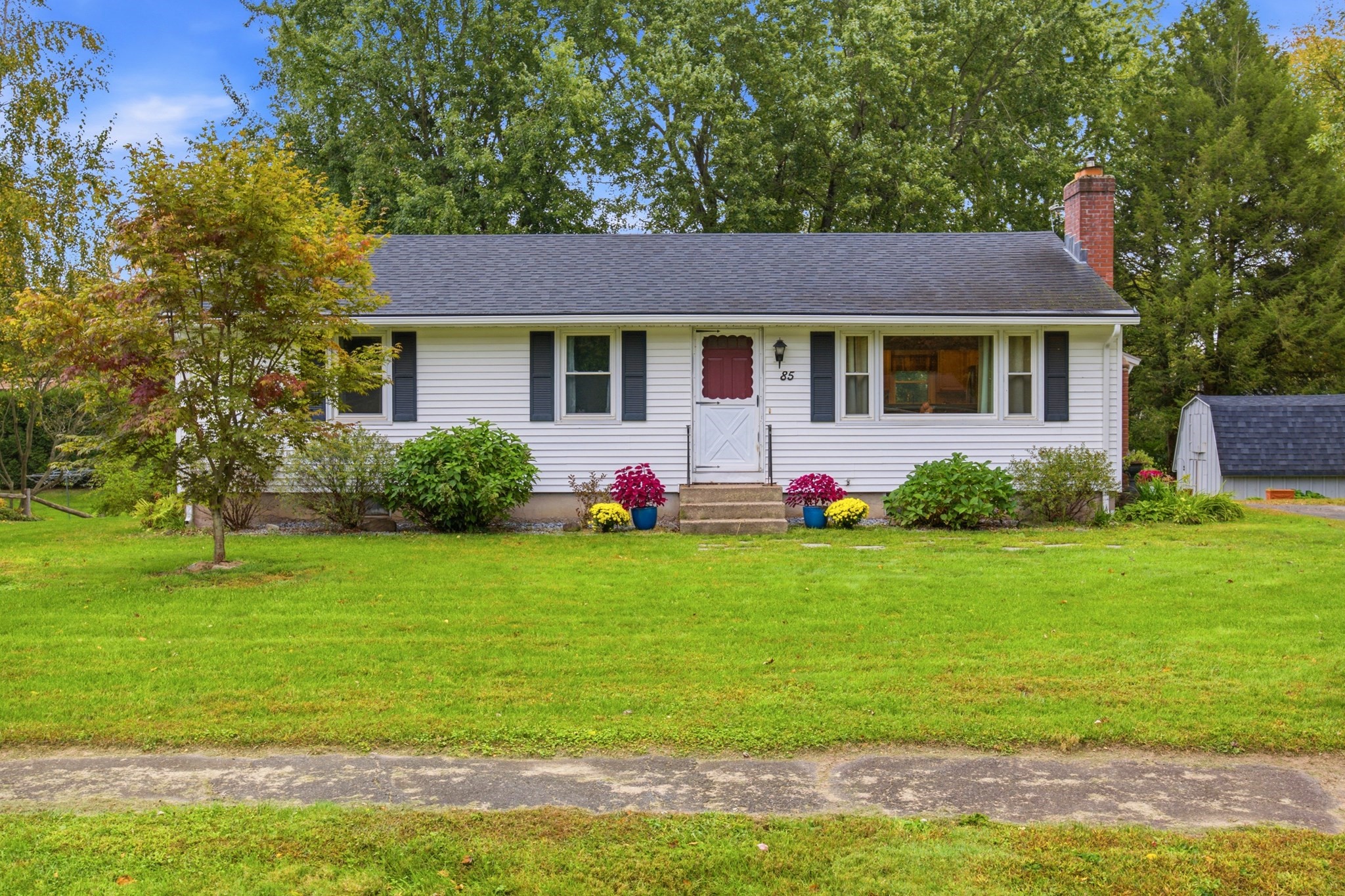 85 Peros Dr — photo