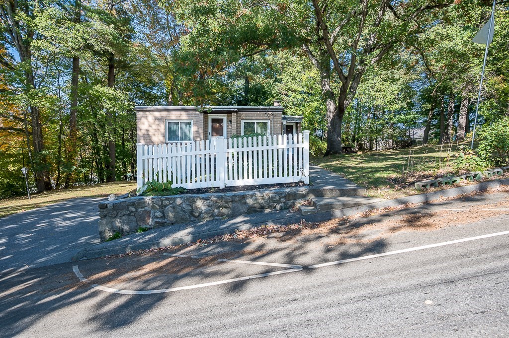 32 Tyson Road, Worcester, MA 01606 — photo 2