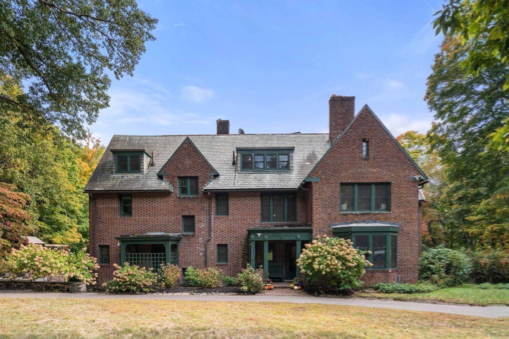 341 Highland St — photo