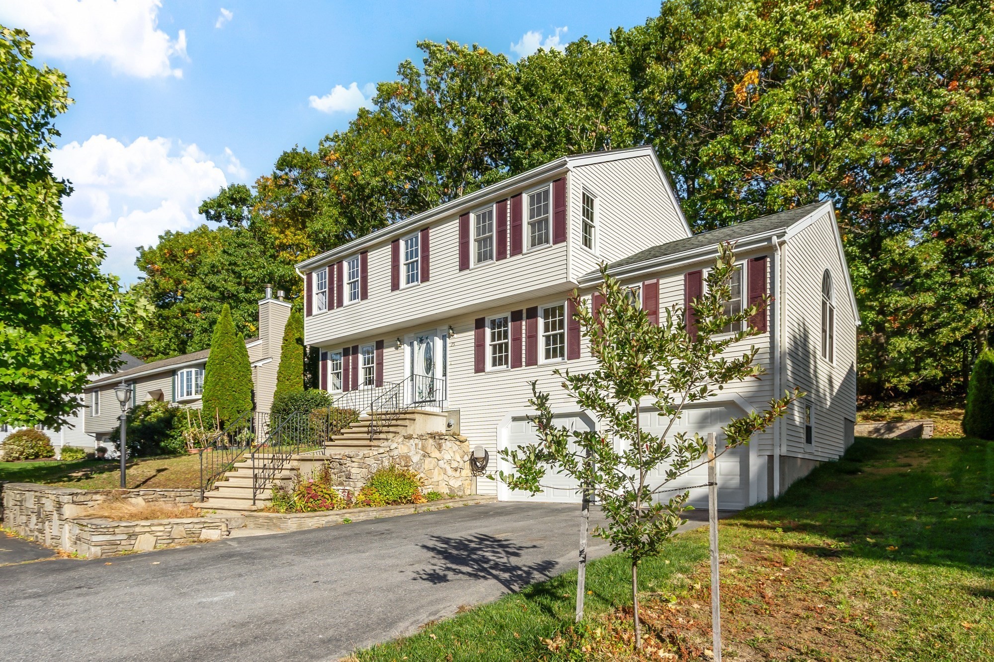 25 Corinth Drive — photo
