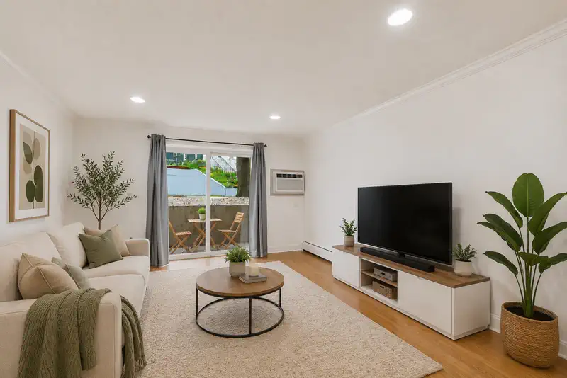 70 Warren #4 Unit 1-4 — photo