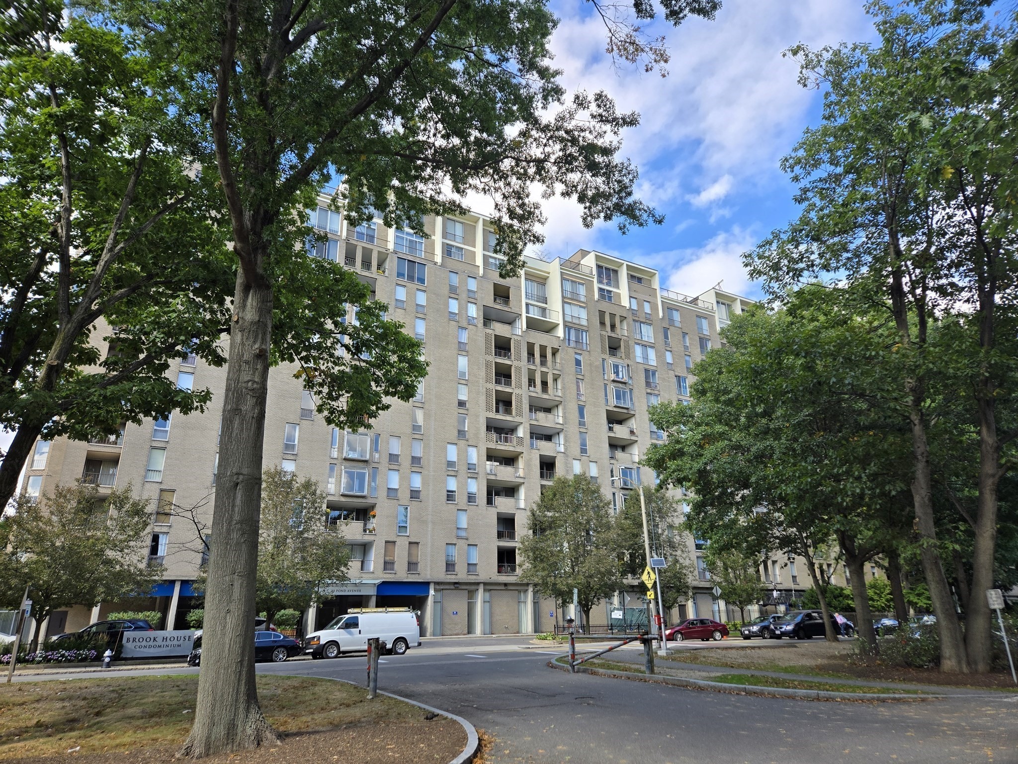 77 Pond Ave #703 — photo