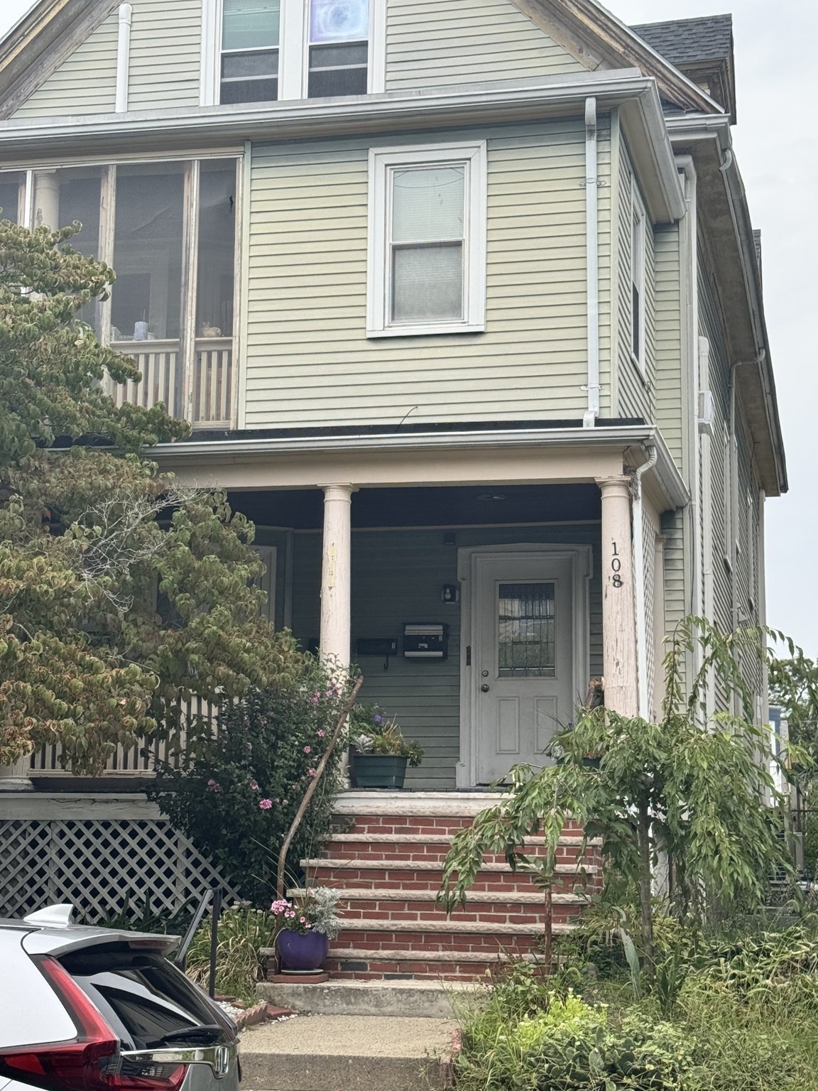 108 Sharon St #1 — photo