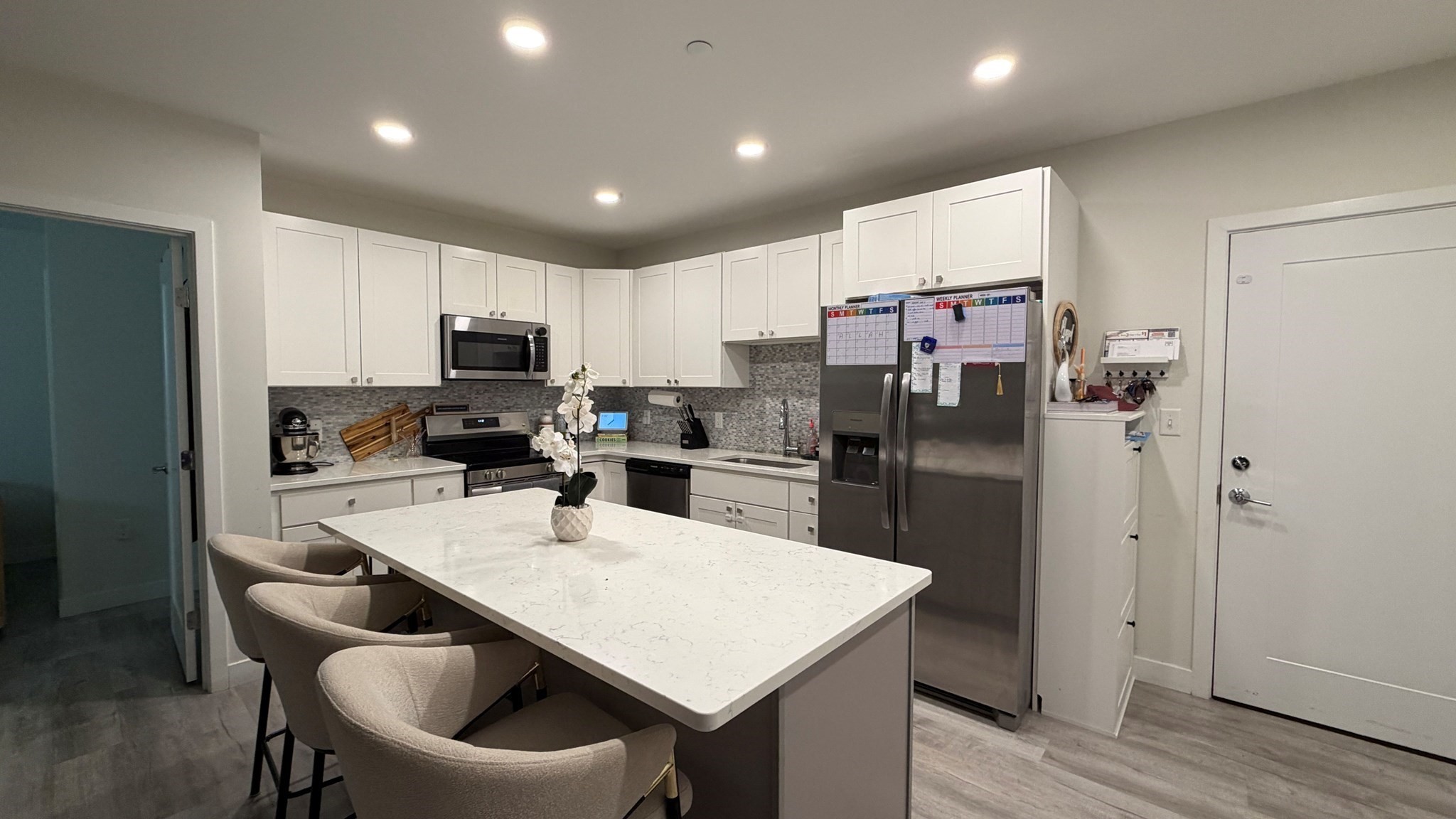 652 Merrimack St #203 — photo