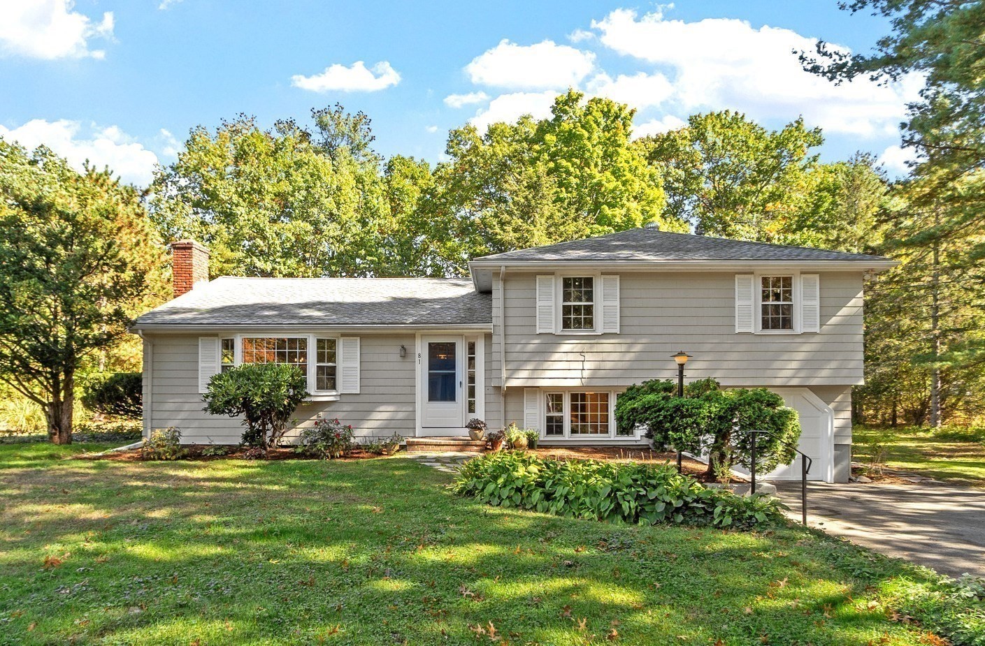 81 Greenwood Rd — photo