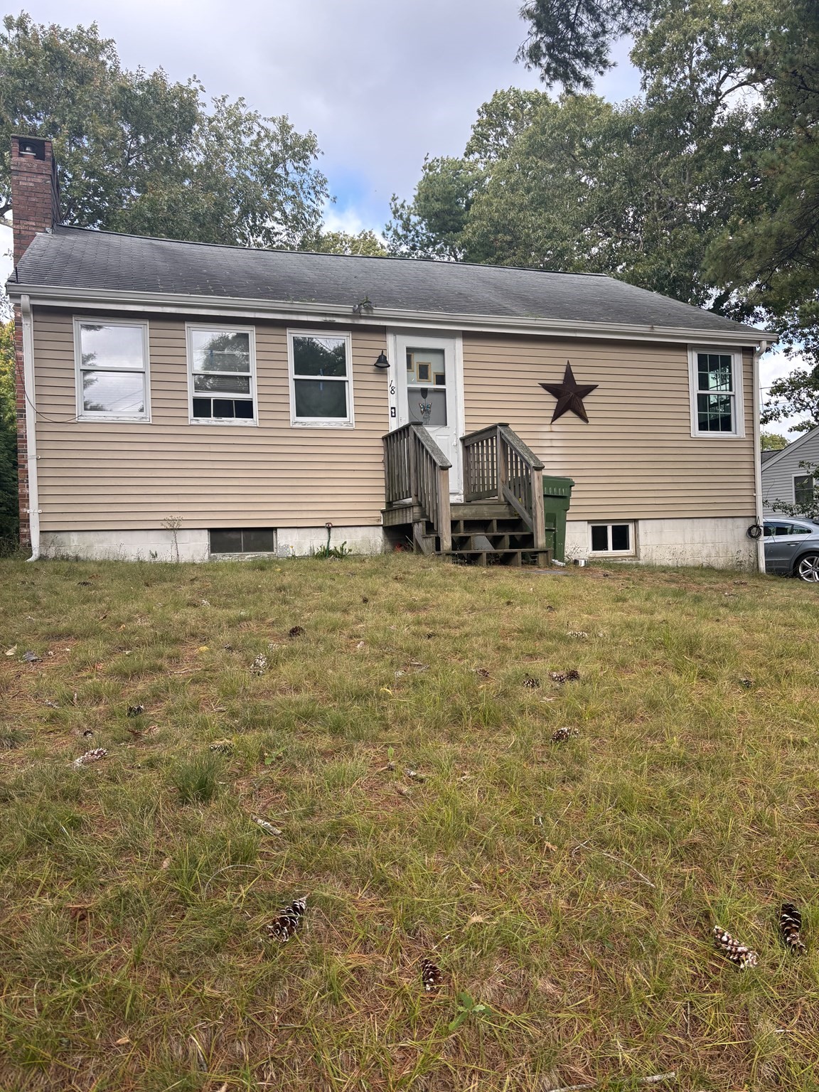 18 Buzzards Bay Dr — photo