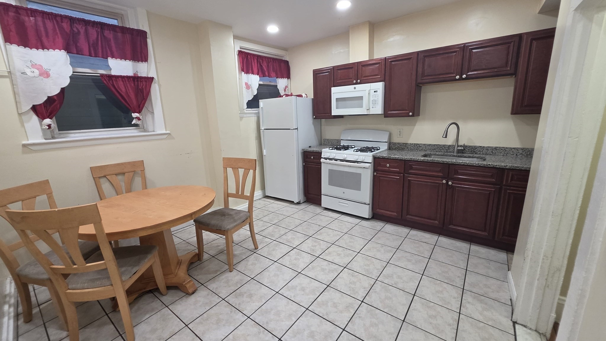 26 Beacon Hill Ave #1 — photo