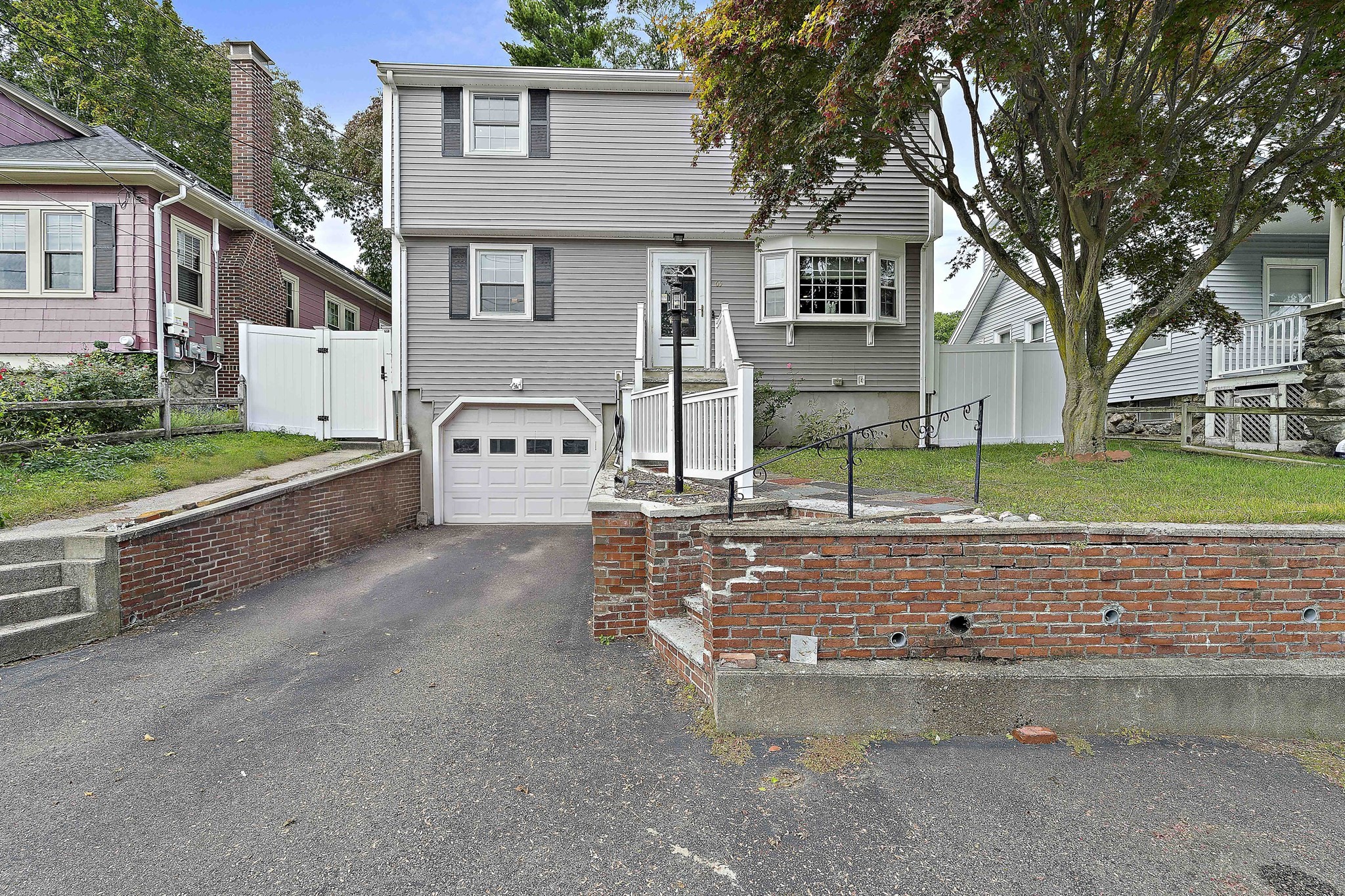 65 Hawthorne Rd — photo