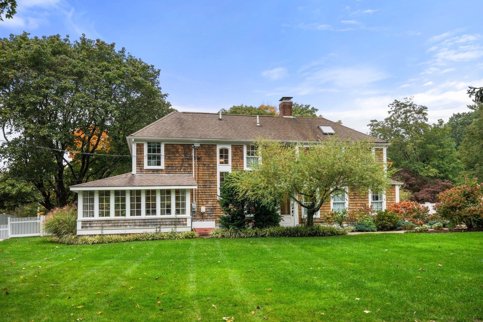 18 Holly Berry Trl — photo