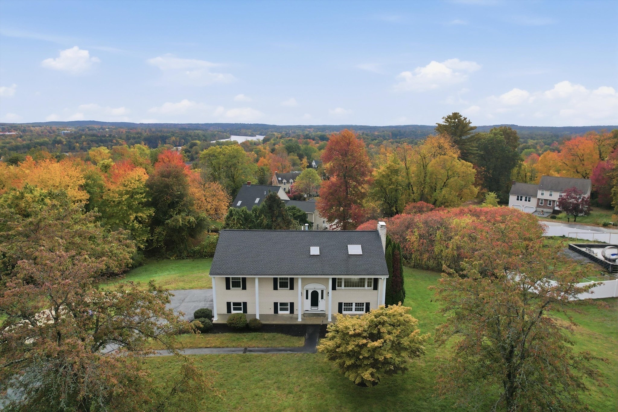 30 Overlook Dr — photo
