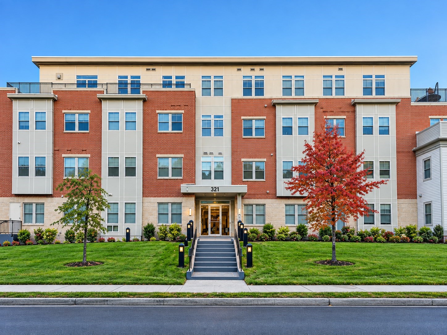 321 Hammond Pond Pkwy #103 — photo