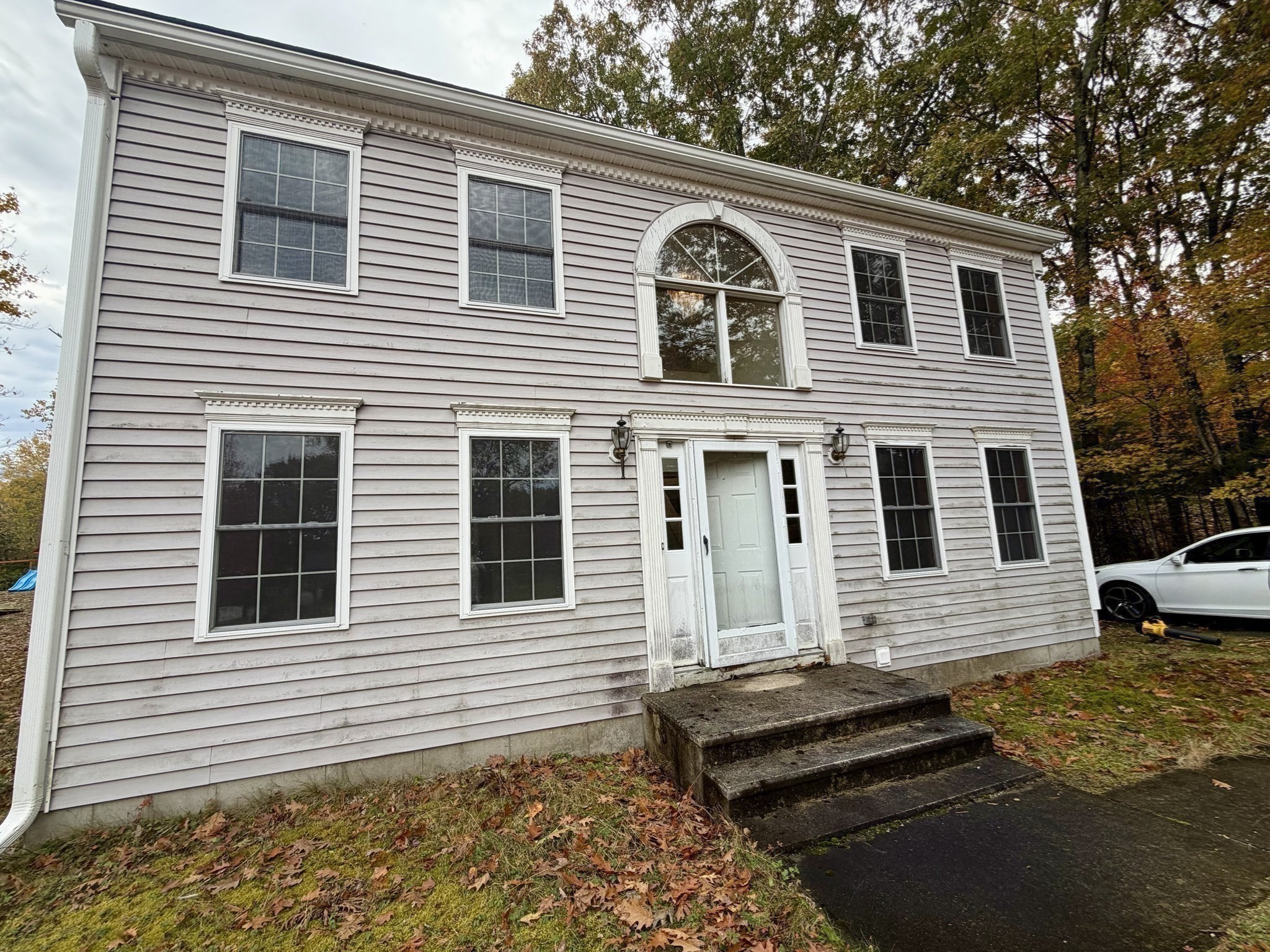 40 Fairview Ave — photo
