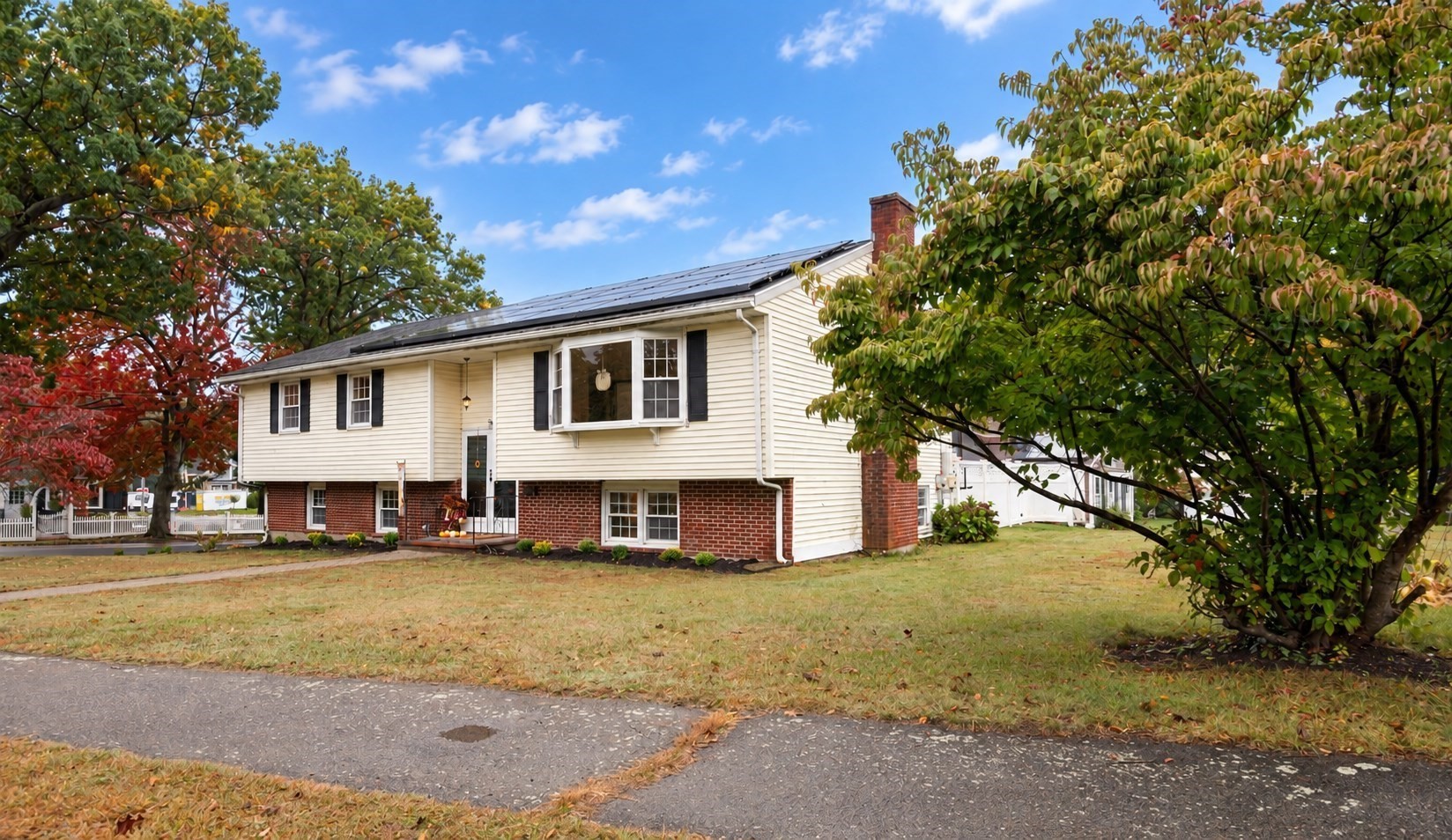 31 Towne Crest Drive — photo