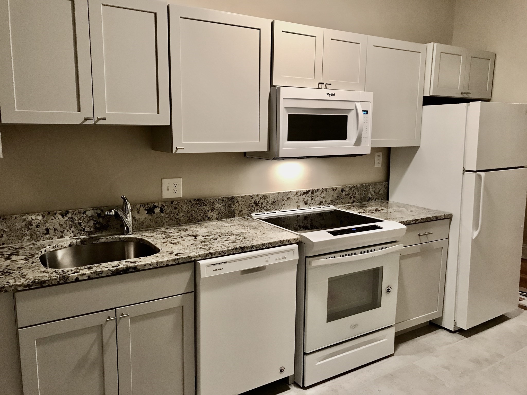 52 Strathmore Rd #46 — photo