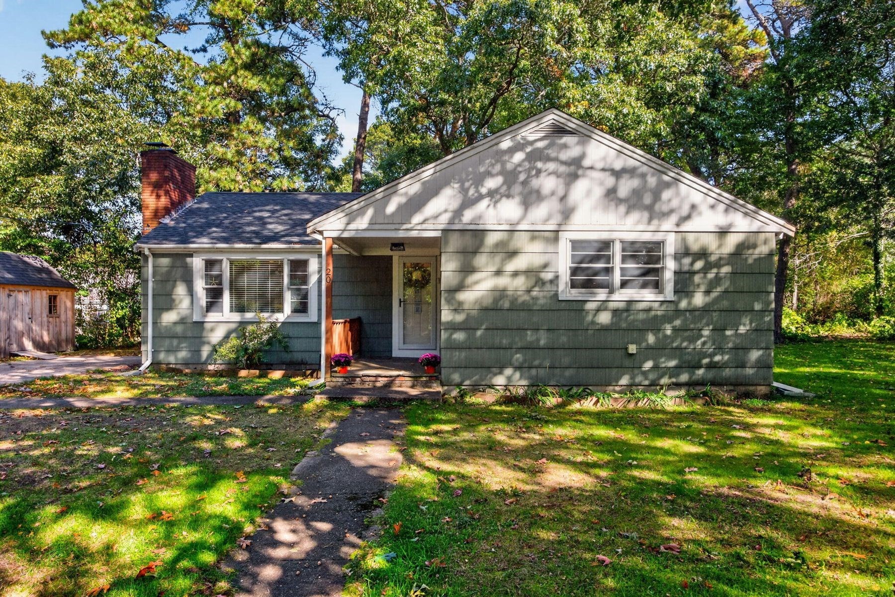 20 Frances Helen Rd — photo