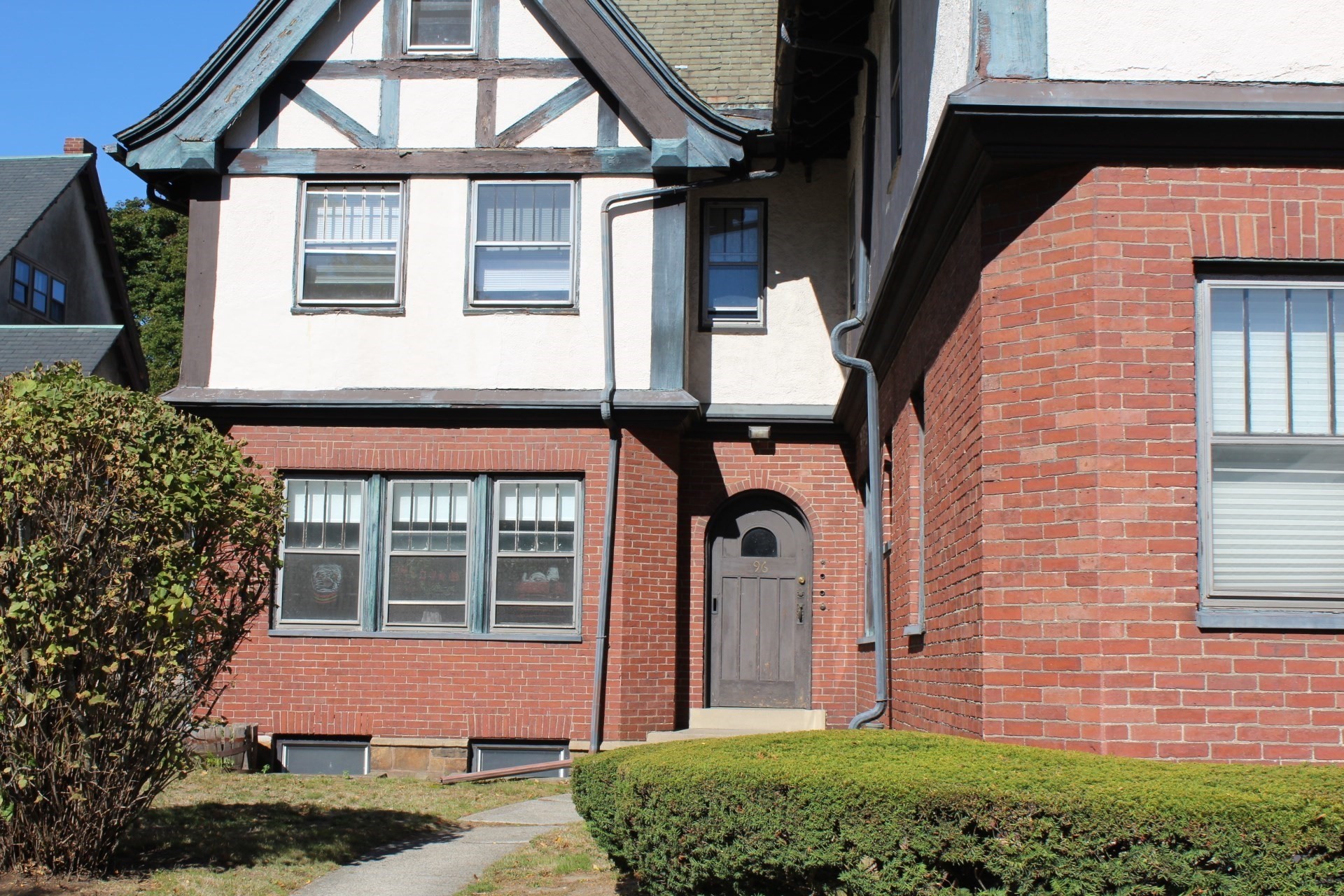 96 Mt. Auburn #96 — photo