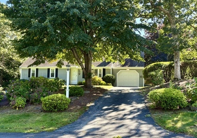 107 Continental Dr — photo