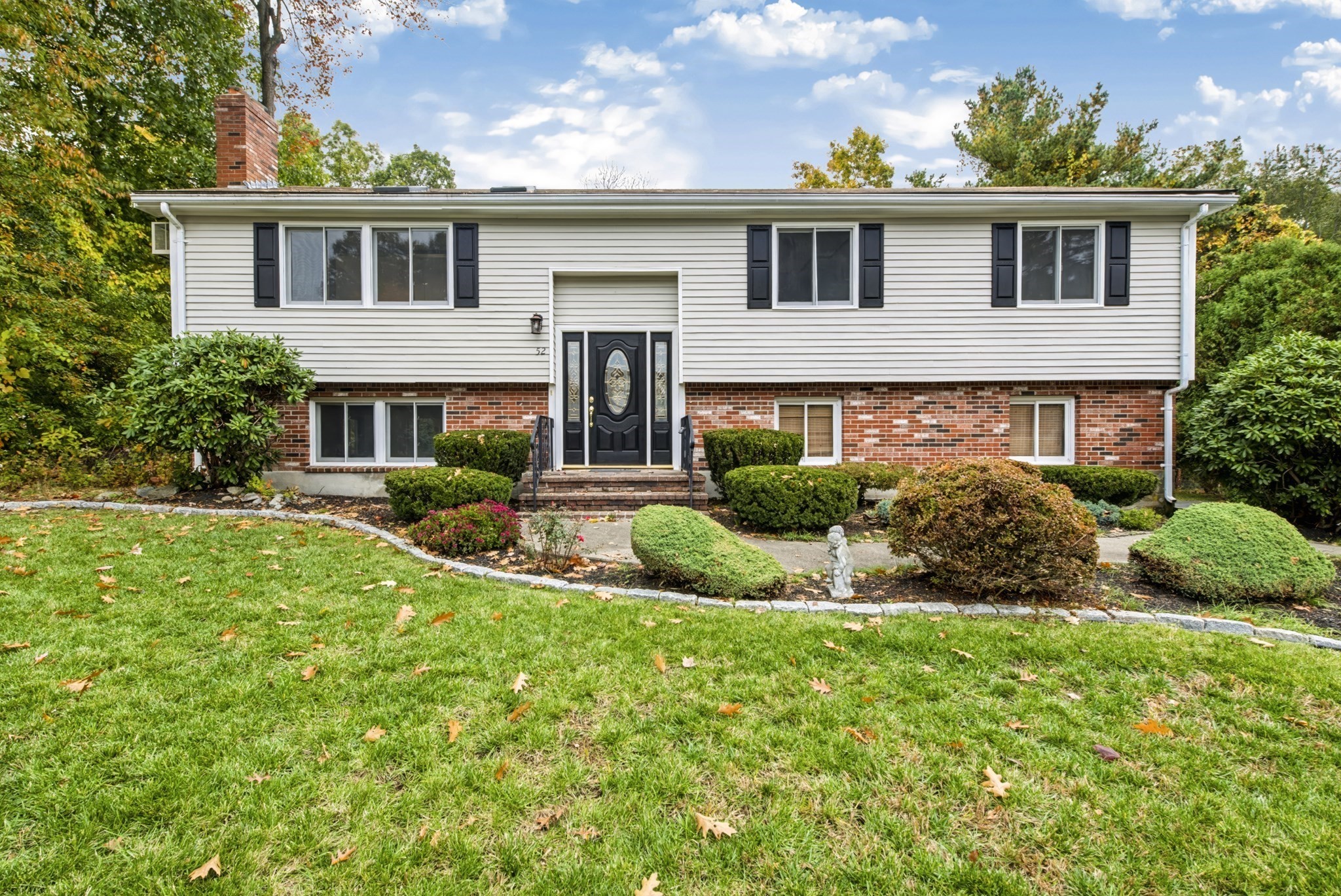 52 Tanglewood Dr — photo