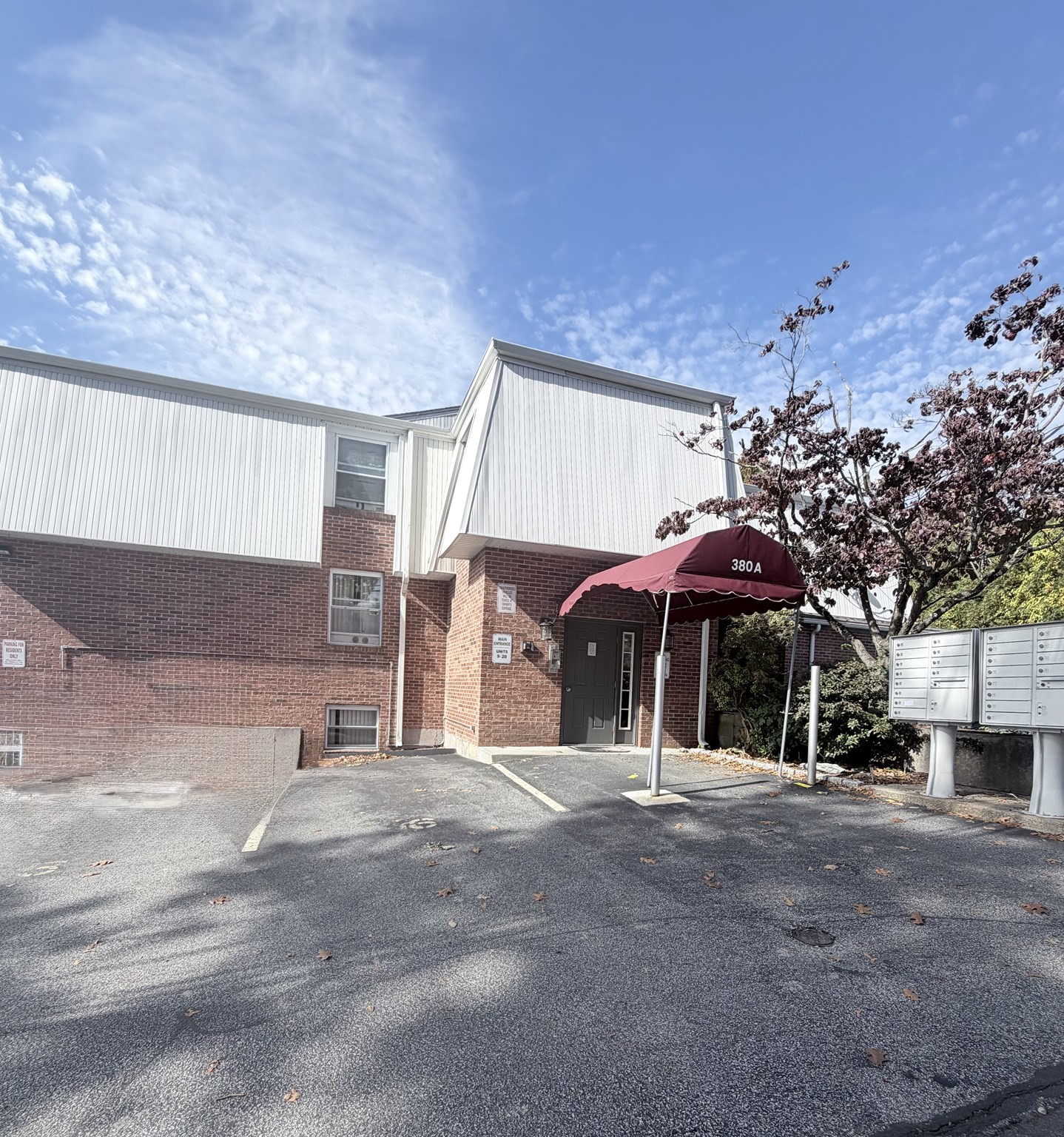 380 Sunset Ave #11 — photo