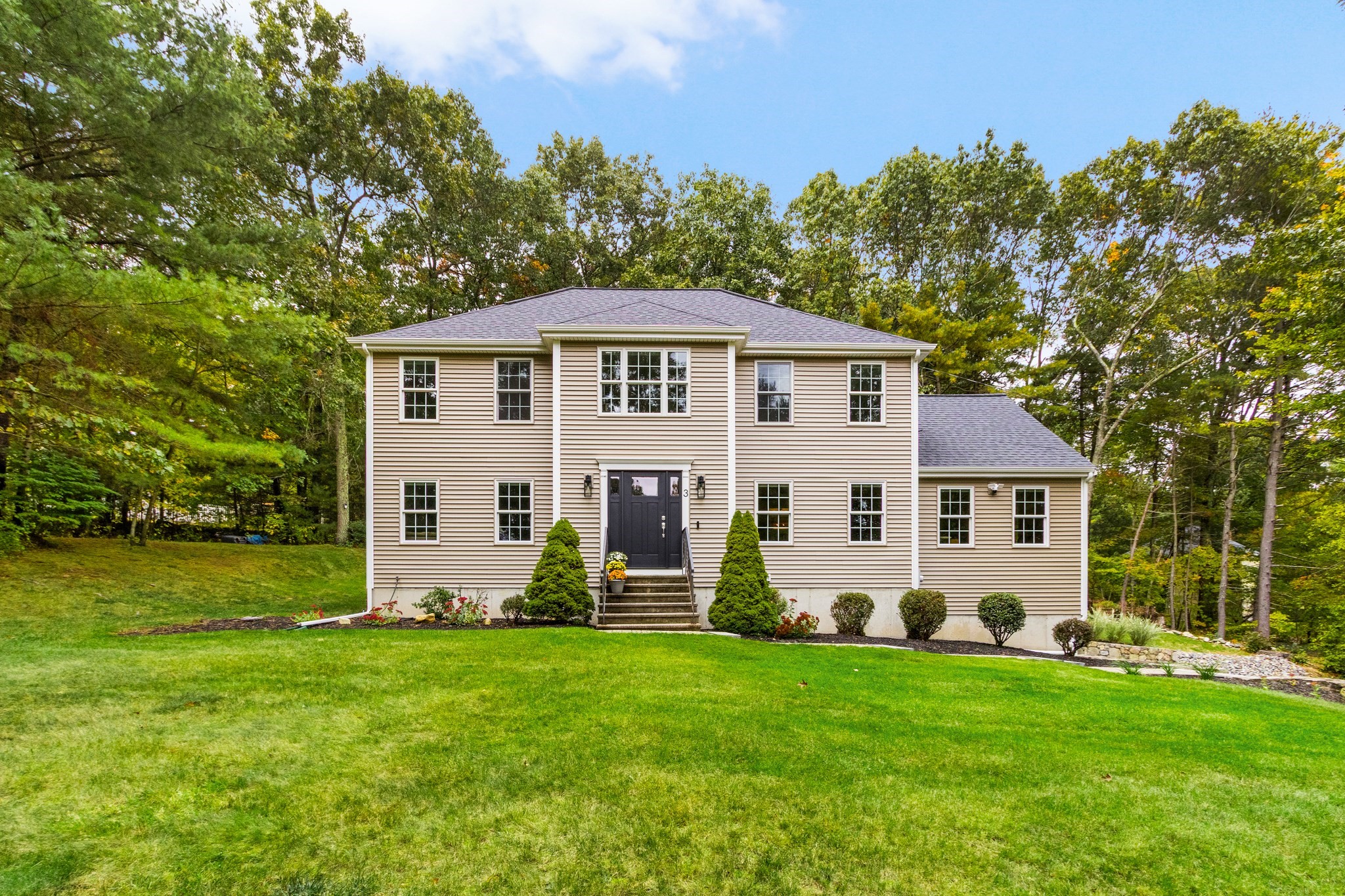 3 Tia Place — photo