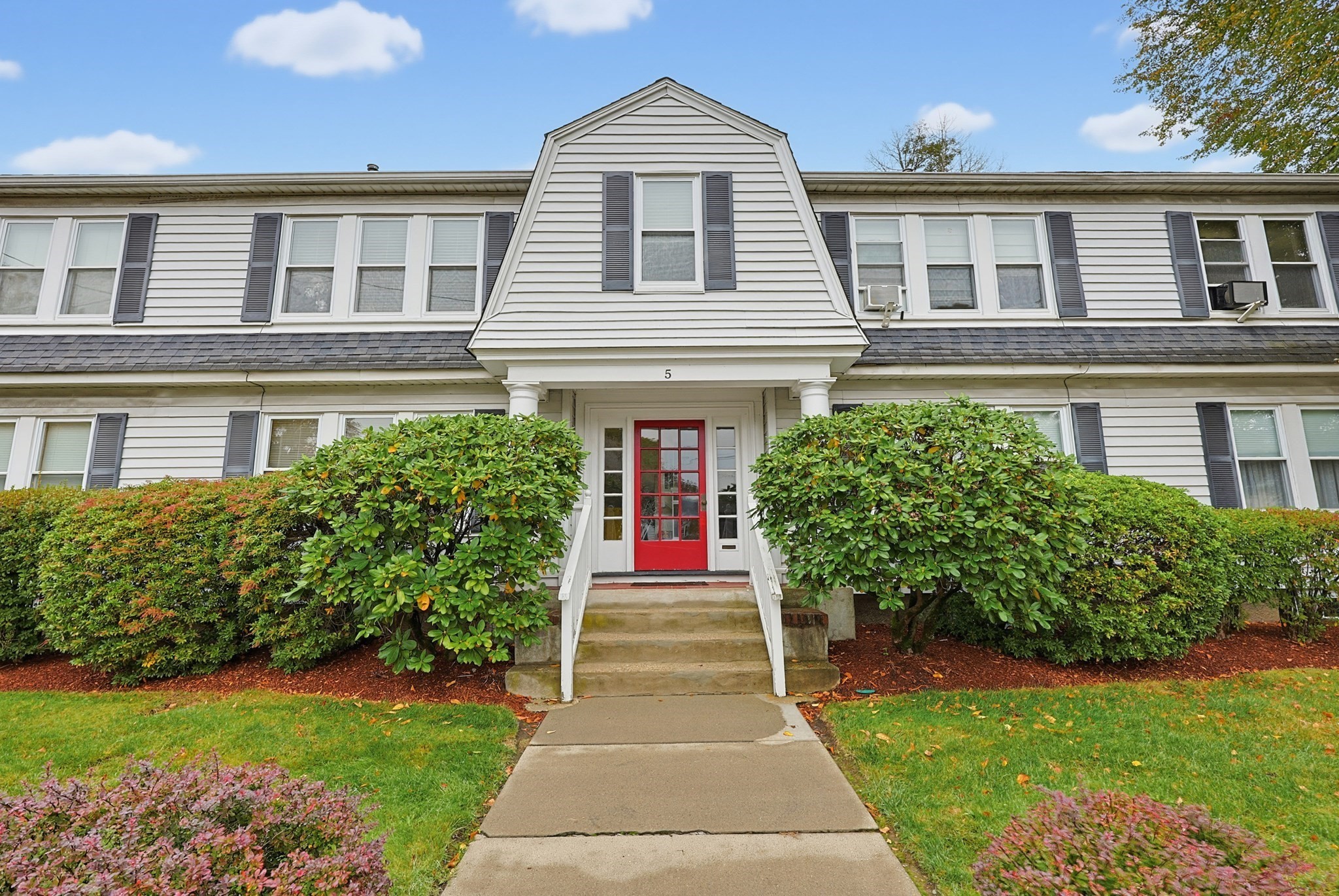 5 Walnut St #1 — photo