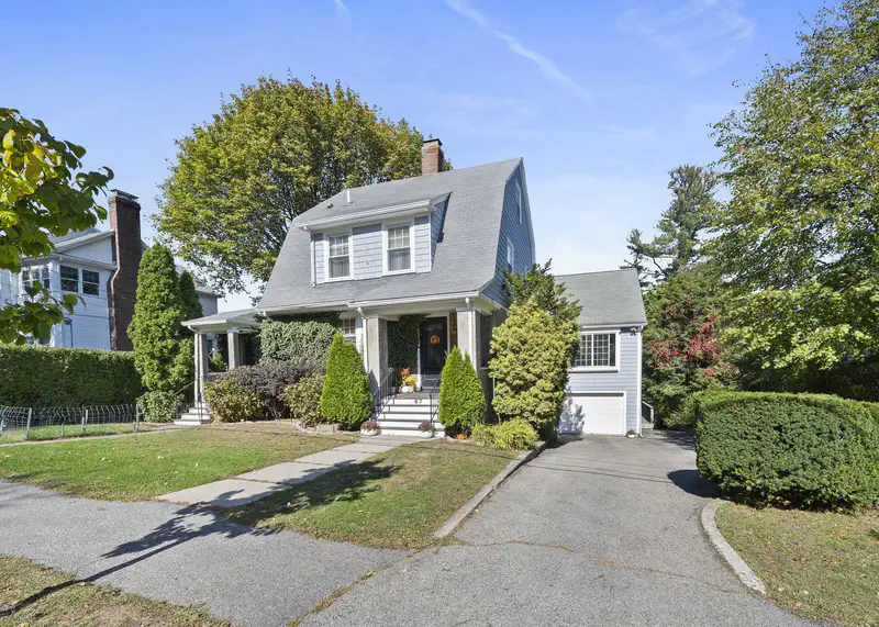 67 Summit Ave — photo