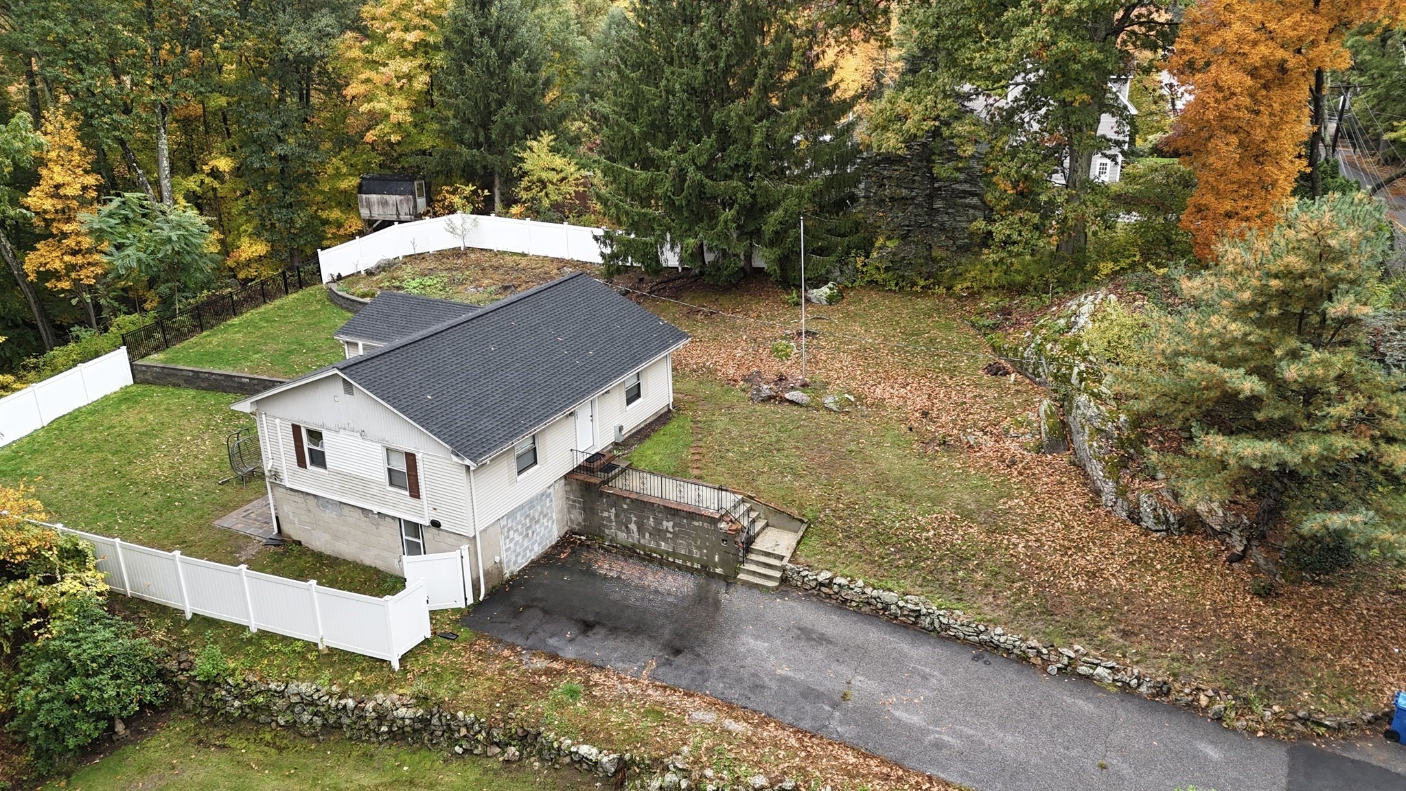237 River Rd — photo